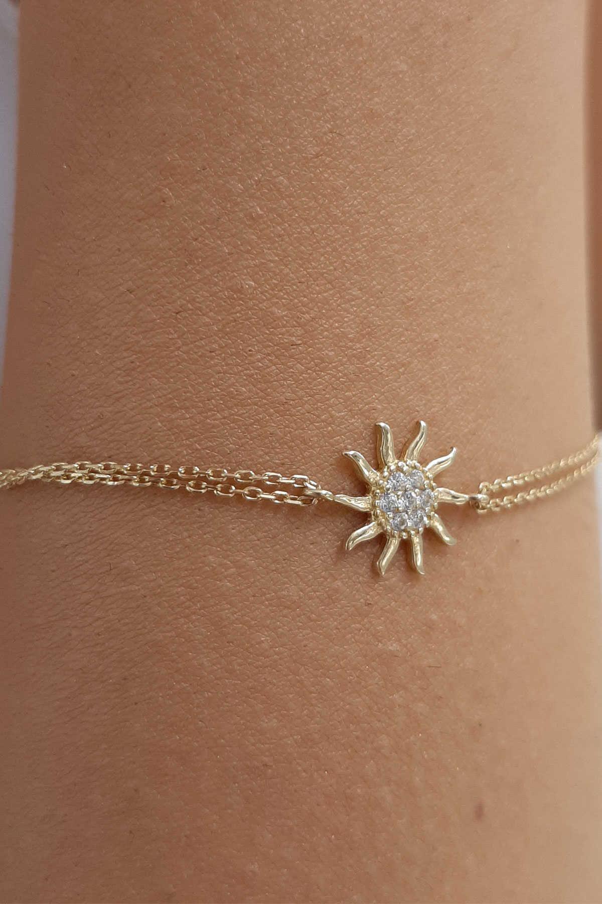 14K Gold Sun-Detail Bracelet