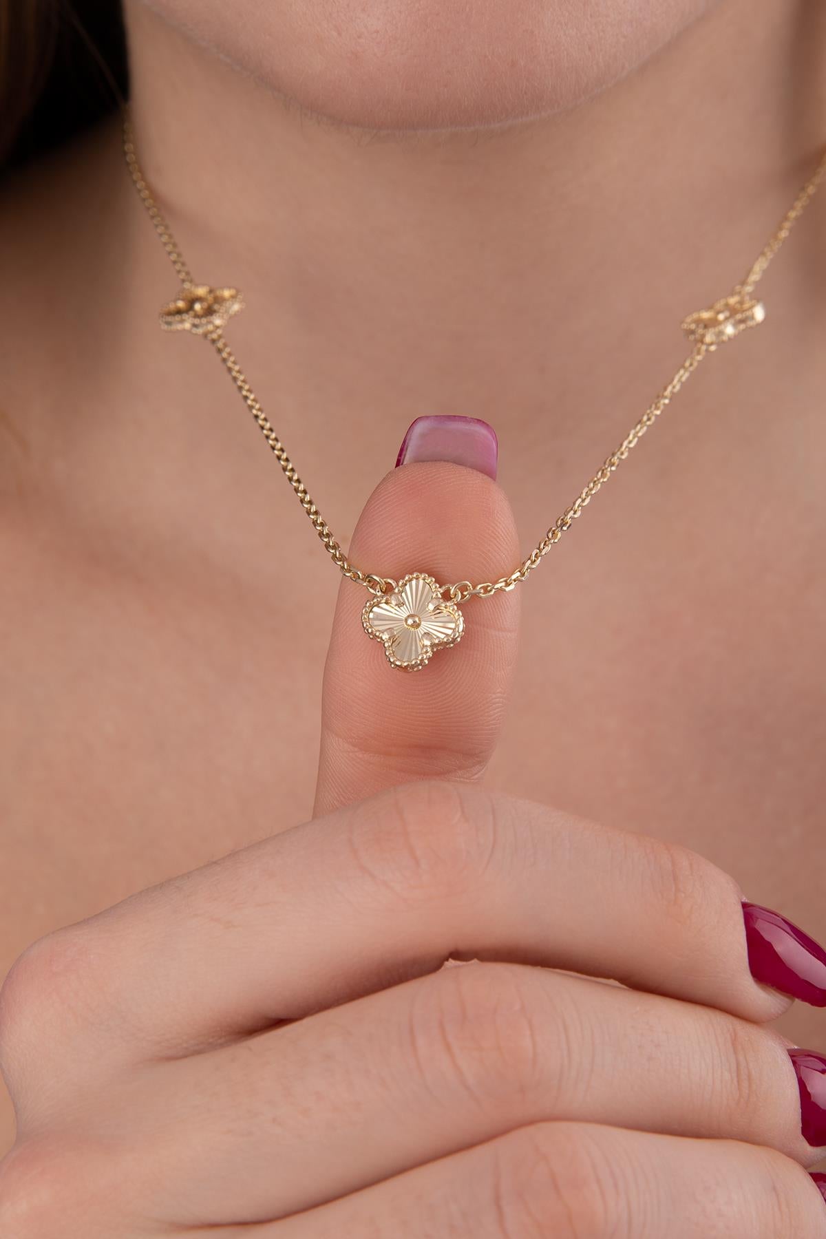 14K Gold Sunburst Clover Necklace