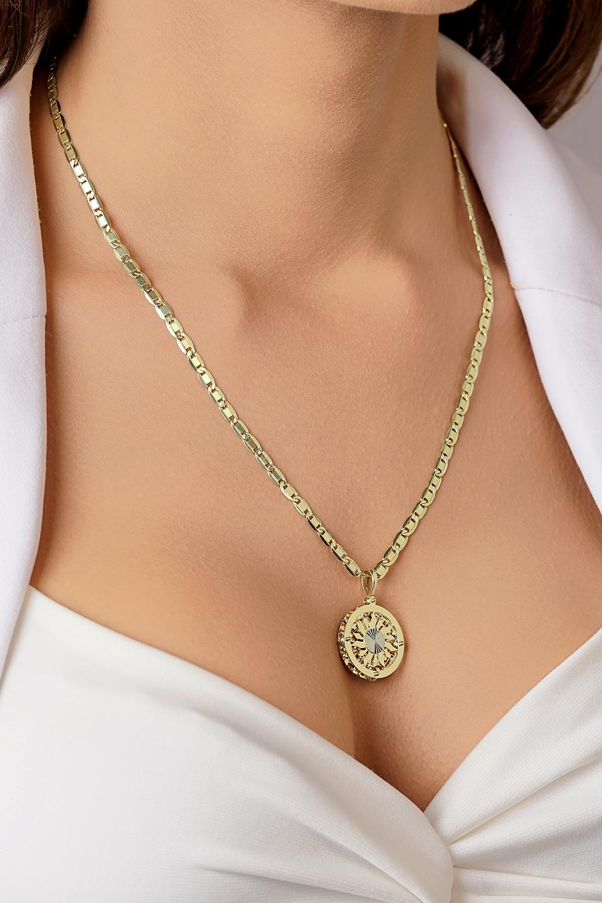 14K Gold Sunburst on Valentino Link Chain