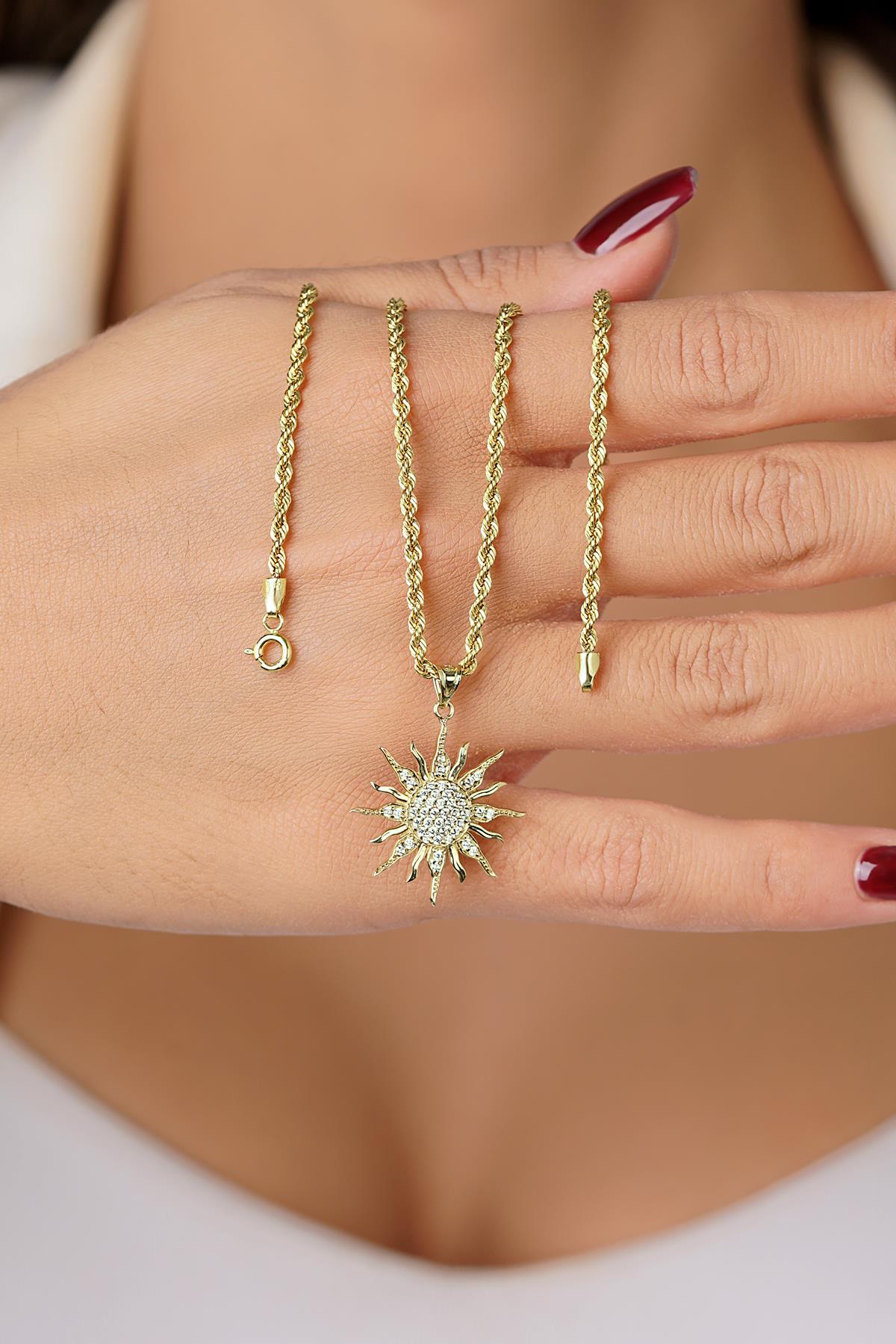 14K Gold Sunburst Pendant on Rope Chain