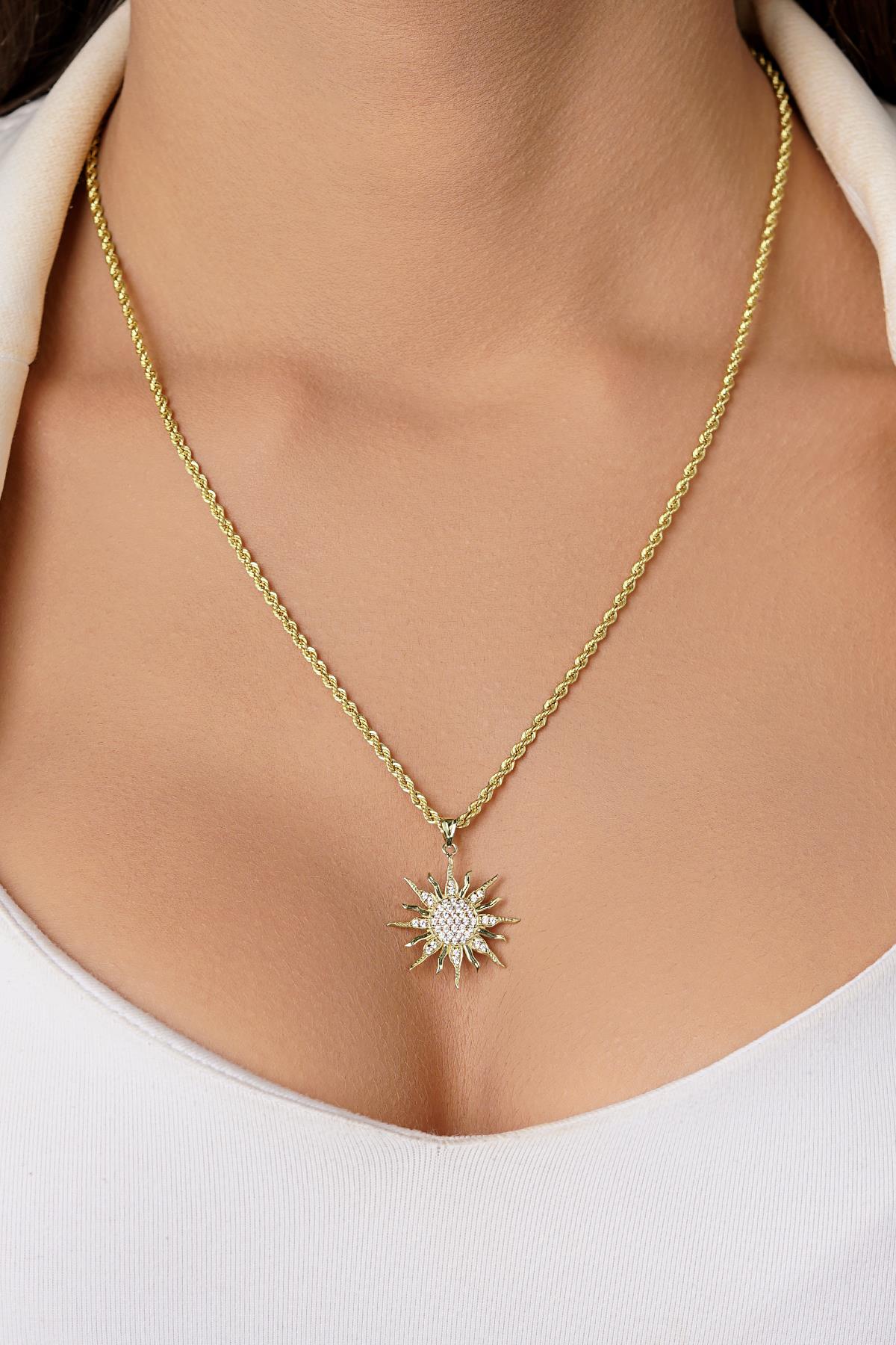 14K Gold Sunburst Pendant on Rope Chain