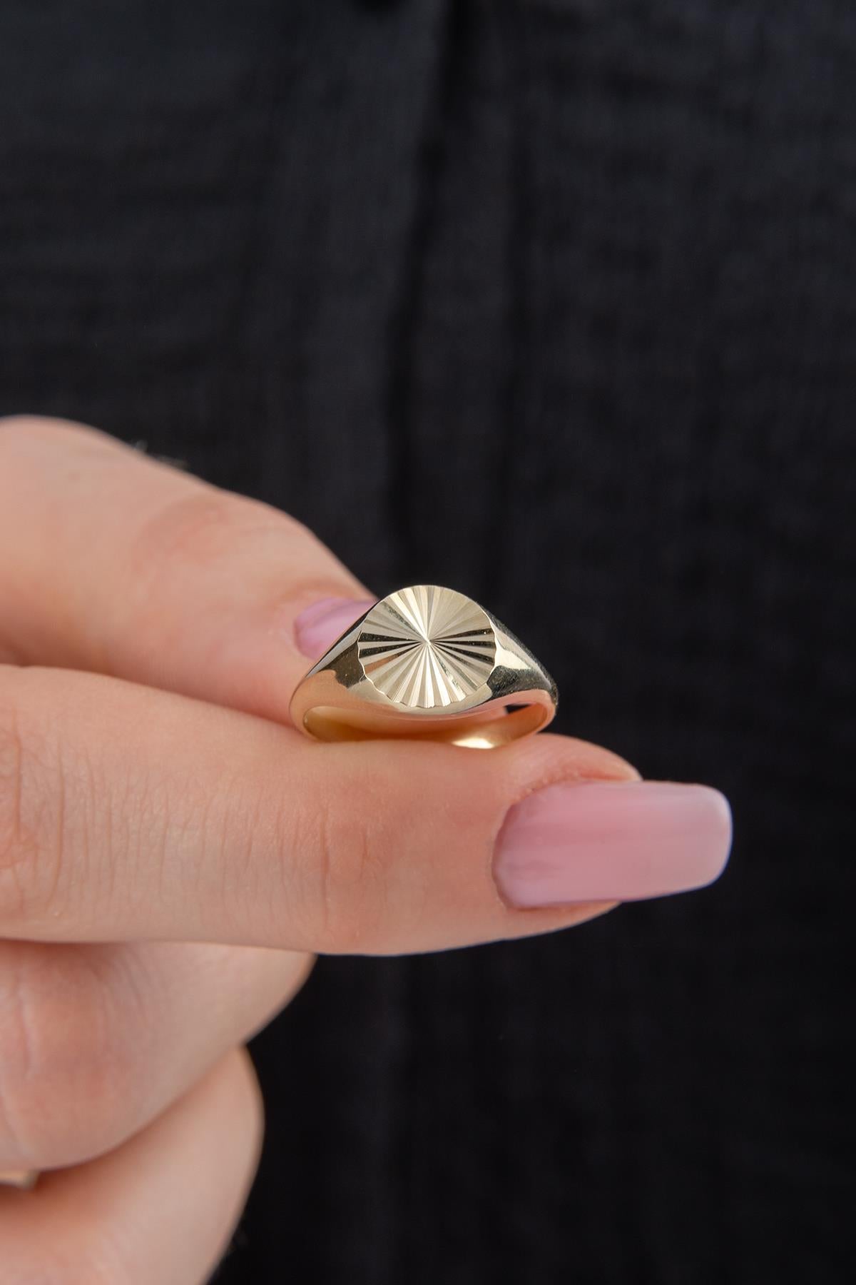 14K Gold Sunburst Signet Ring