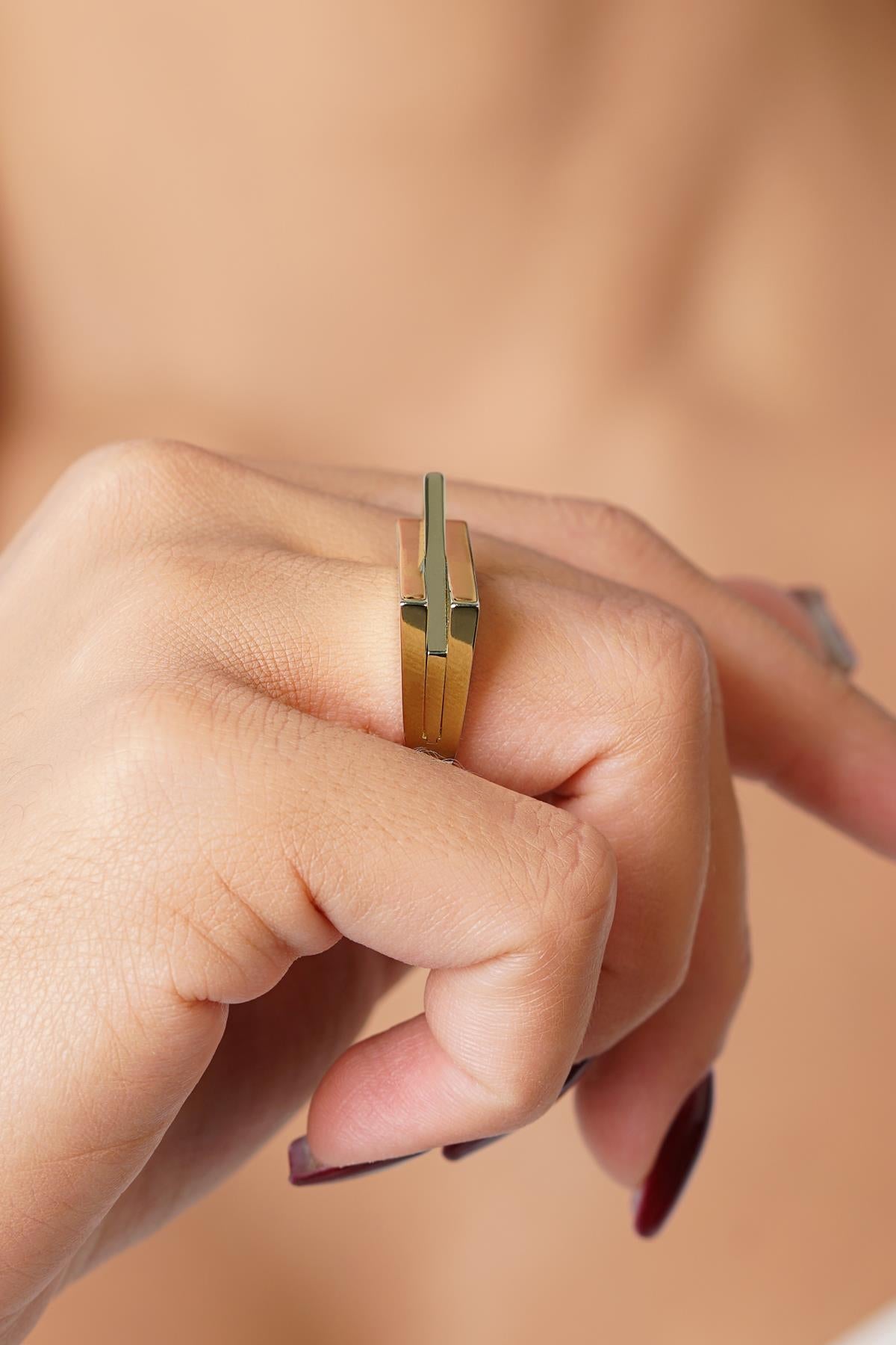 14K Gold Symmetrical Geometric Ring