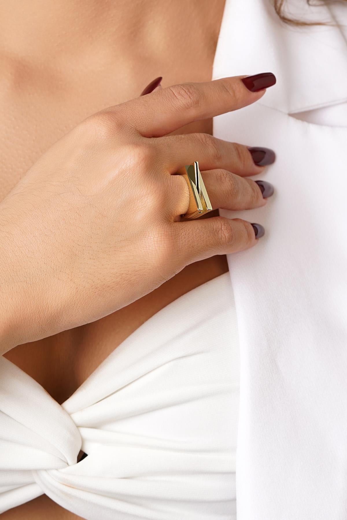 14K Gold Symmetrical Geometric Ring