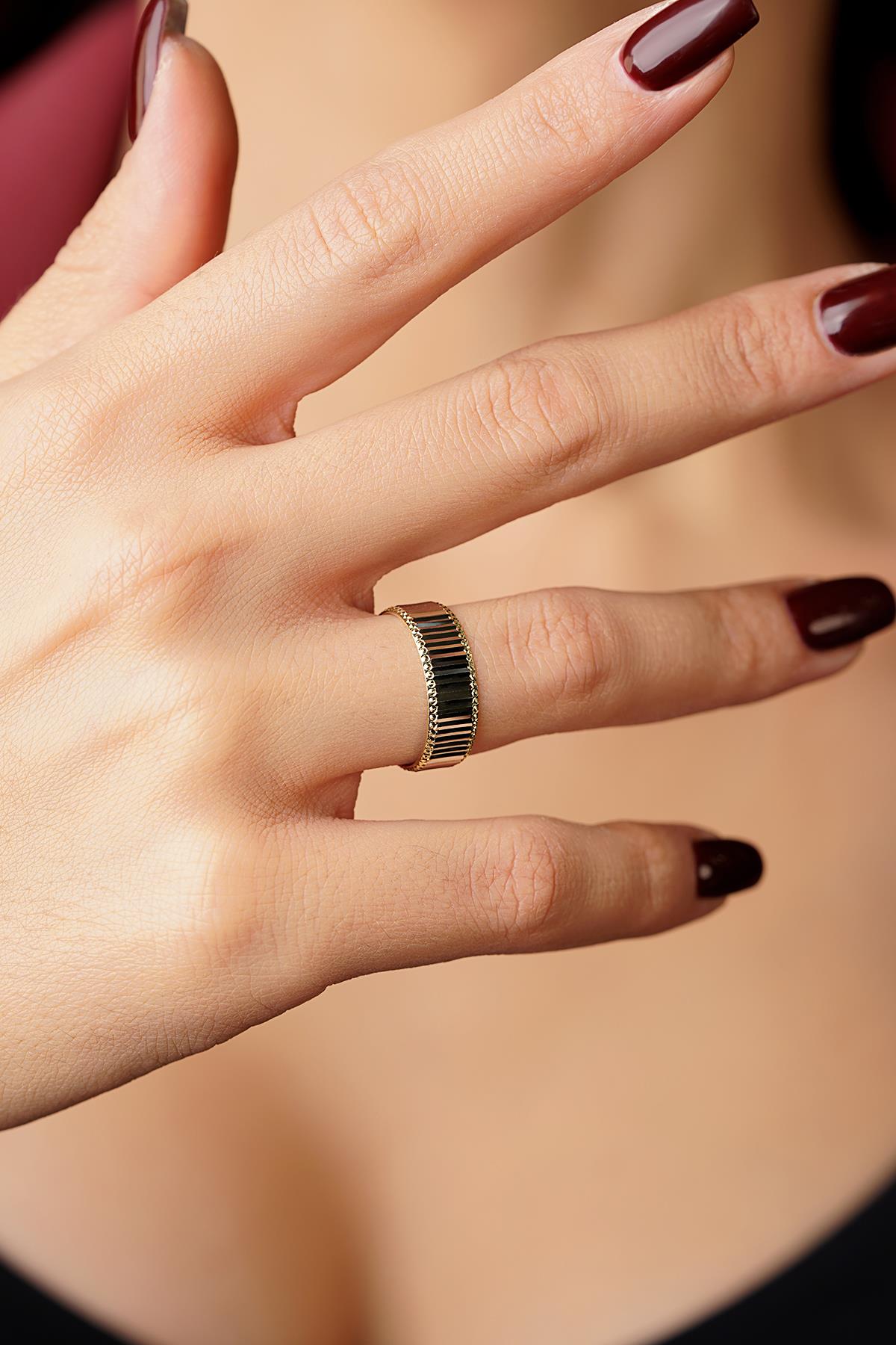 14K Gold Tartufo Wedding Band