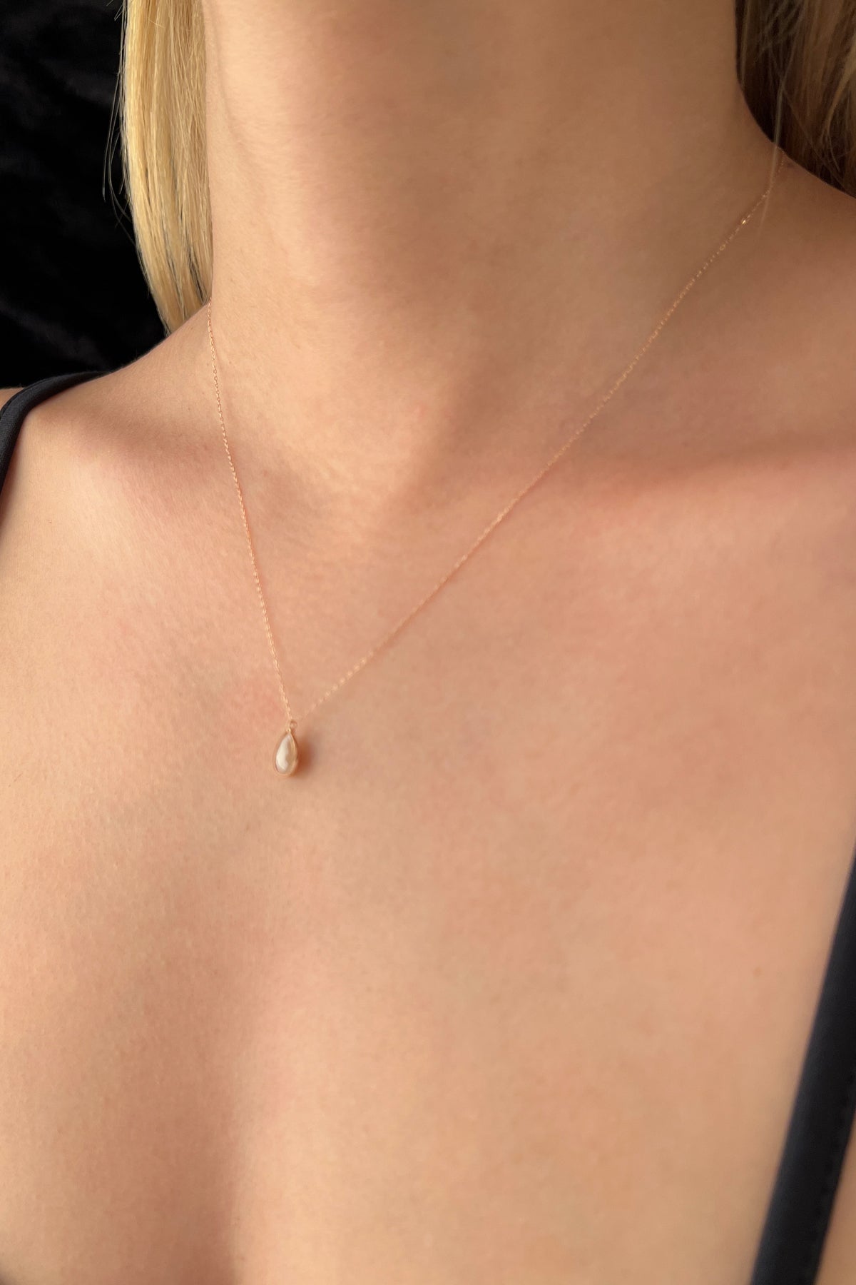 14K Gold Teardrop Shape Yellow Quartz Necklace