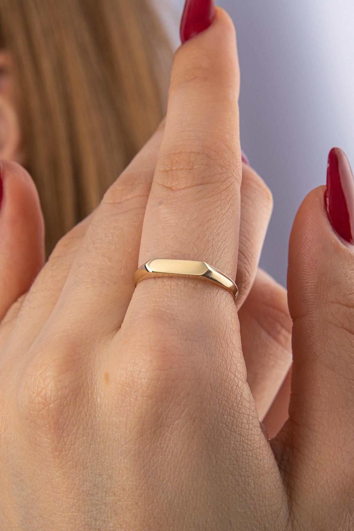 14K Gold Thick Rectangular Bar Signet Ring