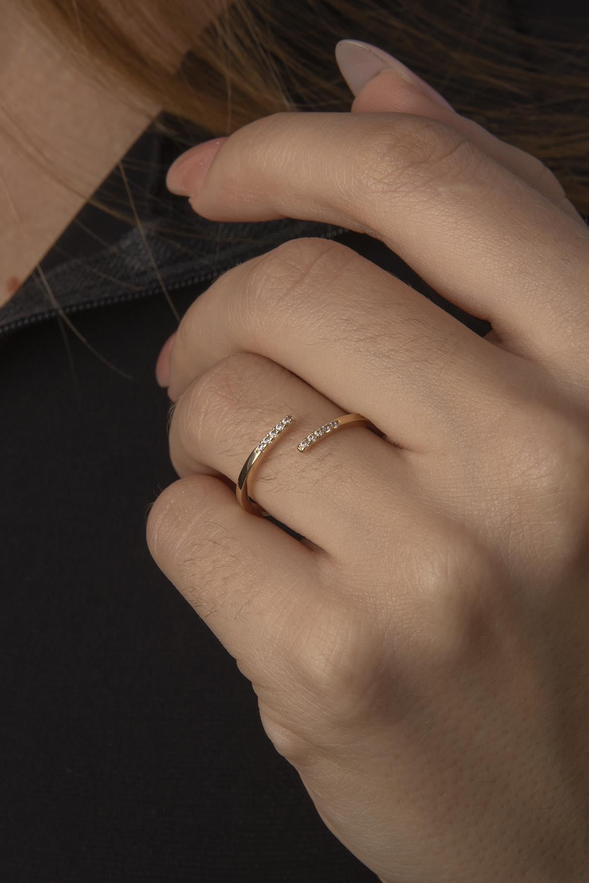 14K Gold Tina Ray Ring