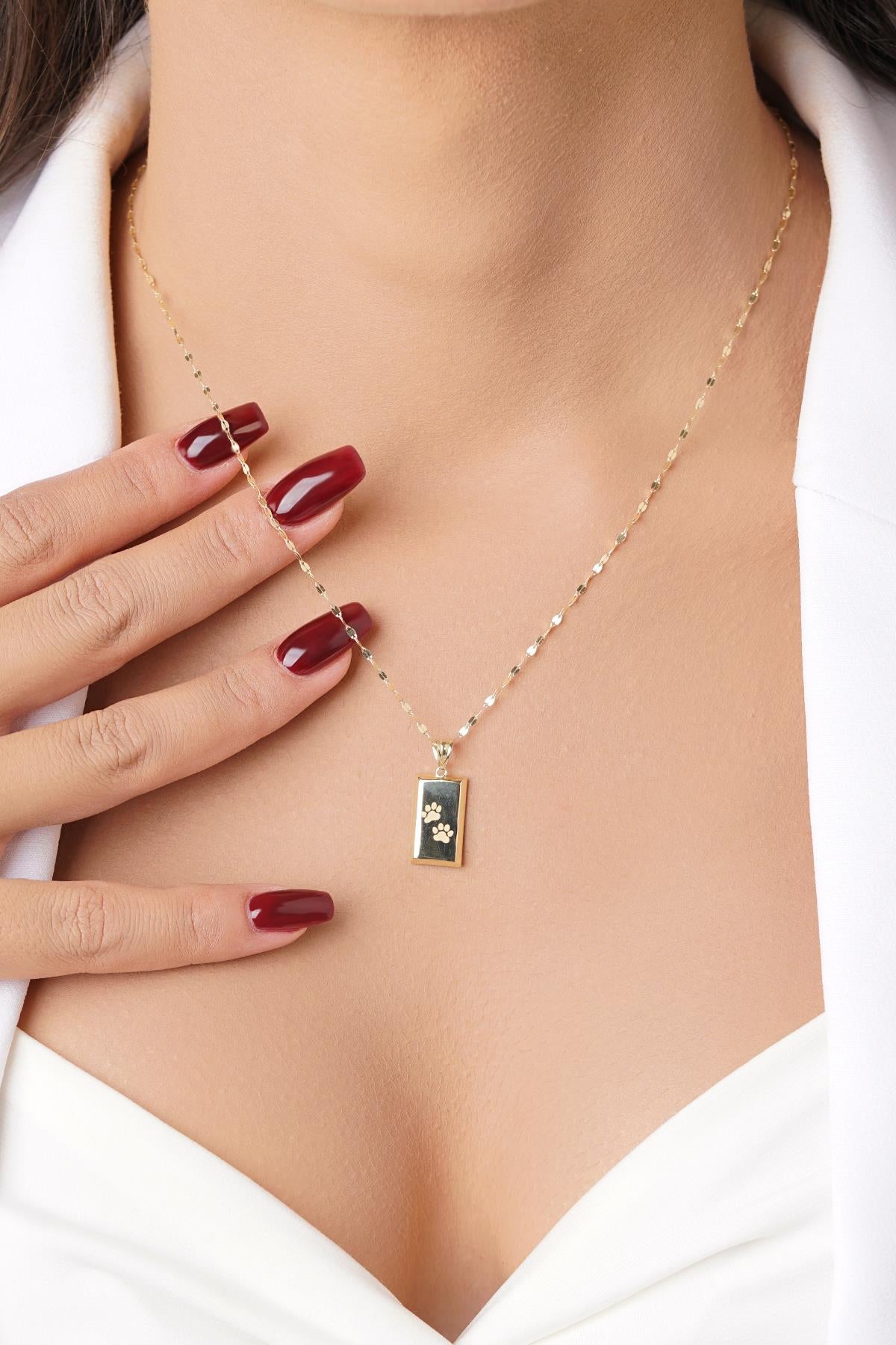 14K Gold Tiny Bar on Sparkle Mirror Chain