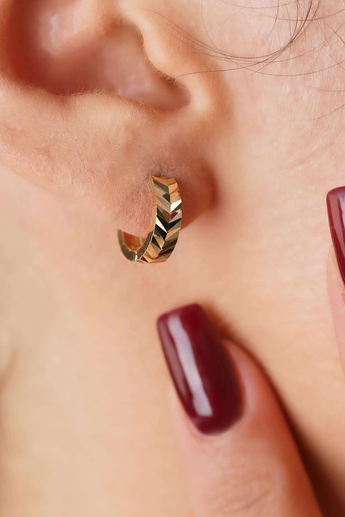 14K Gold Tiny Wheat Ear Stud Earrings