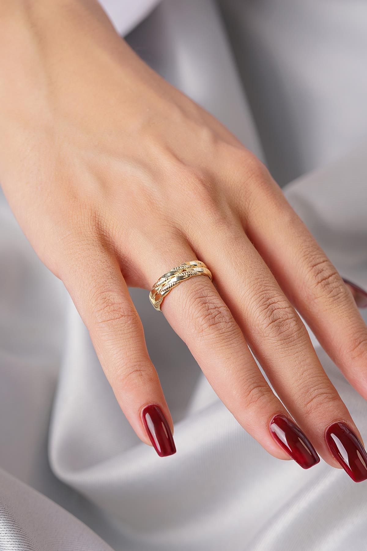 14K Gold Twisted Rope Band Ring