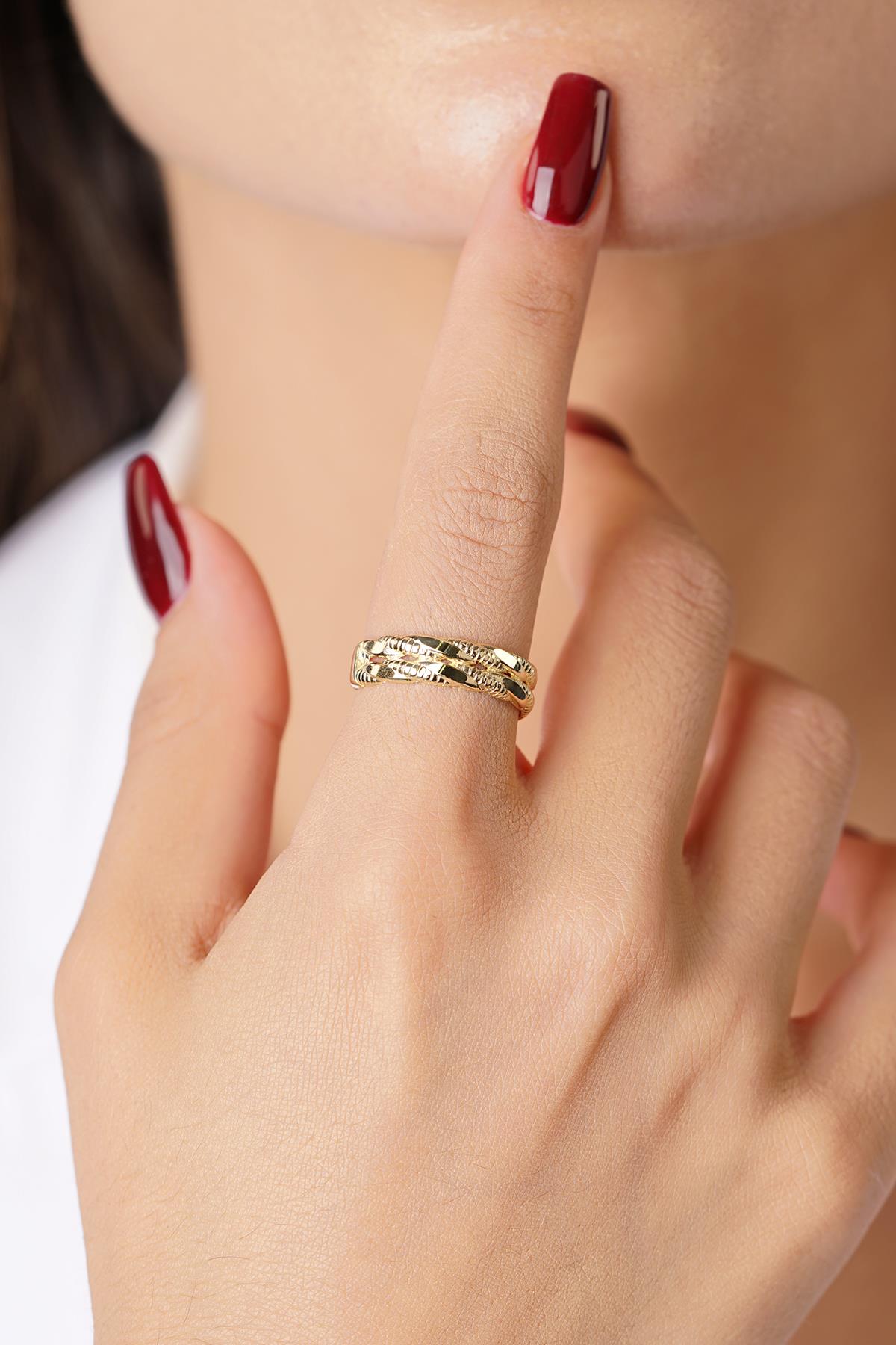 14K Gold Twisted Rope Band Ring