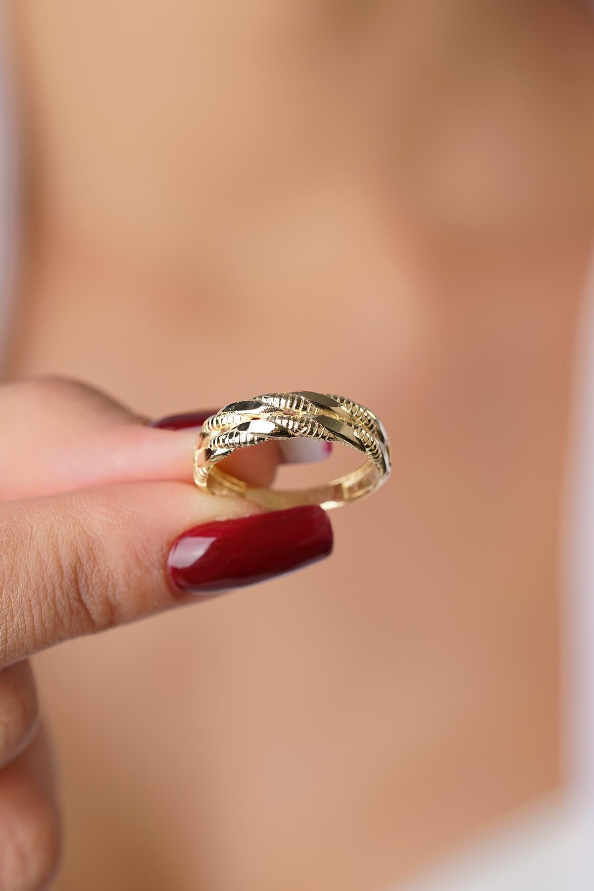 14K Gold Twisted Rope Band Ring
