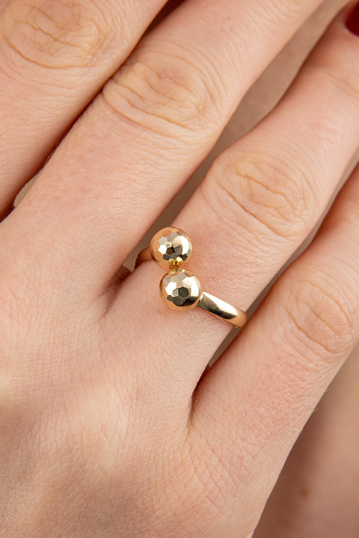 14K Gold Two Faceted Ball Ring
