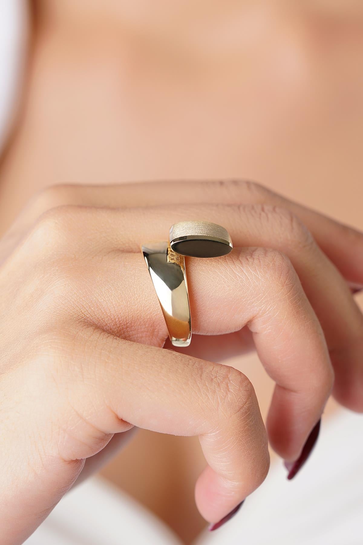 14K Gold Ulyana Designer Band Ring