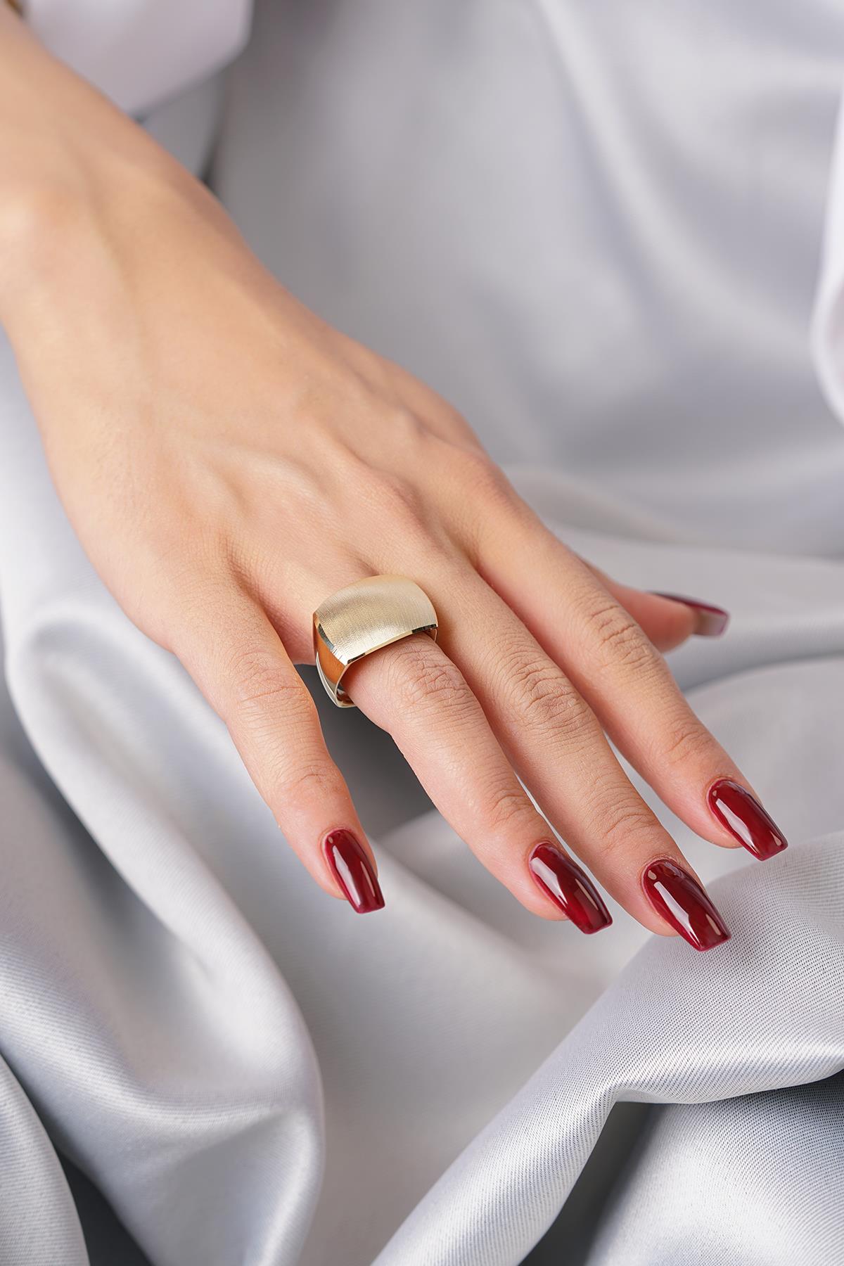 14K Gold Vita Minimalist Band Ring