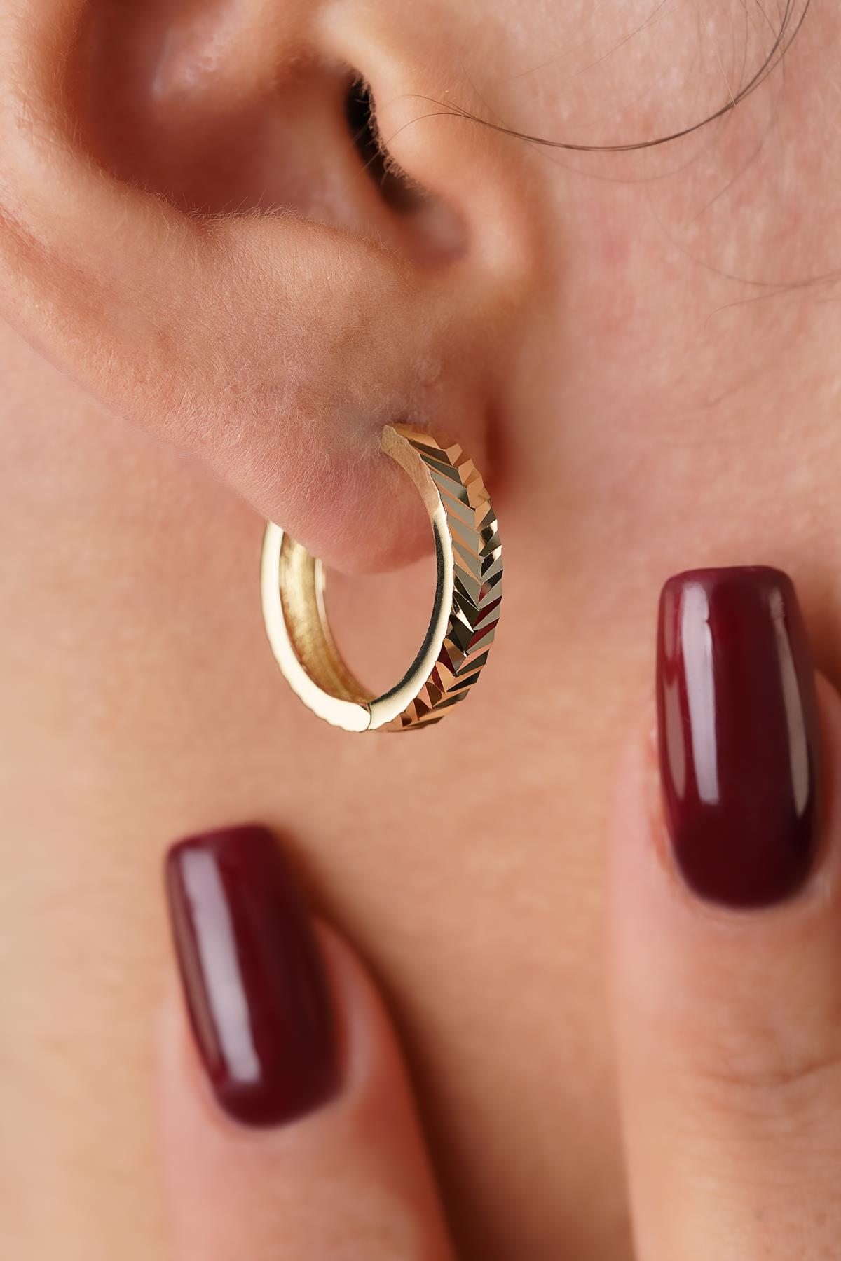 14K Gold Wheat Ear Crawler Earrings