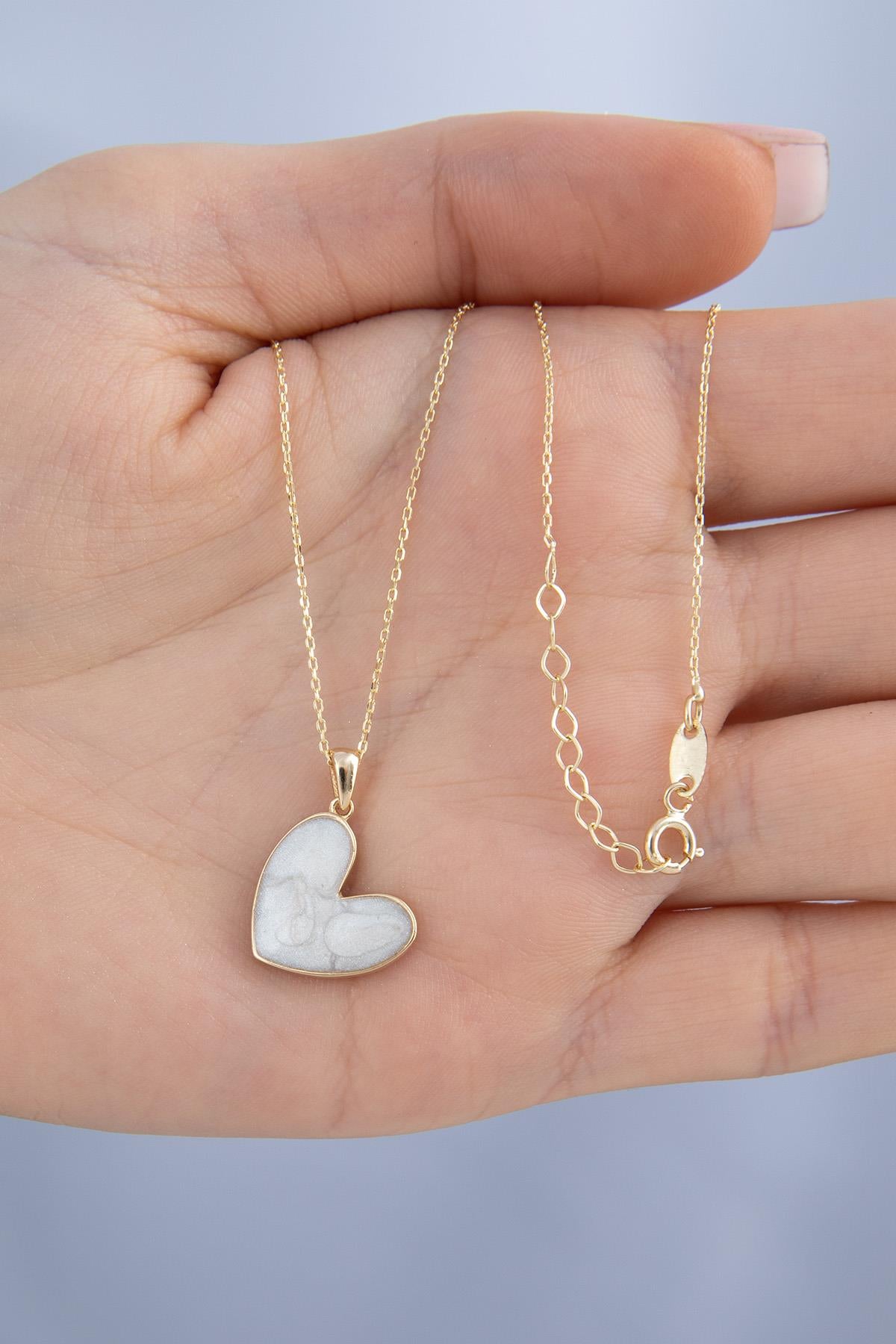 14K Gold White Enamel Heart Shape Necklace