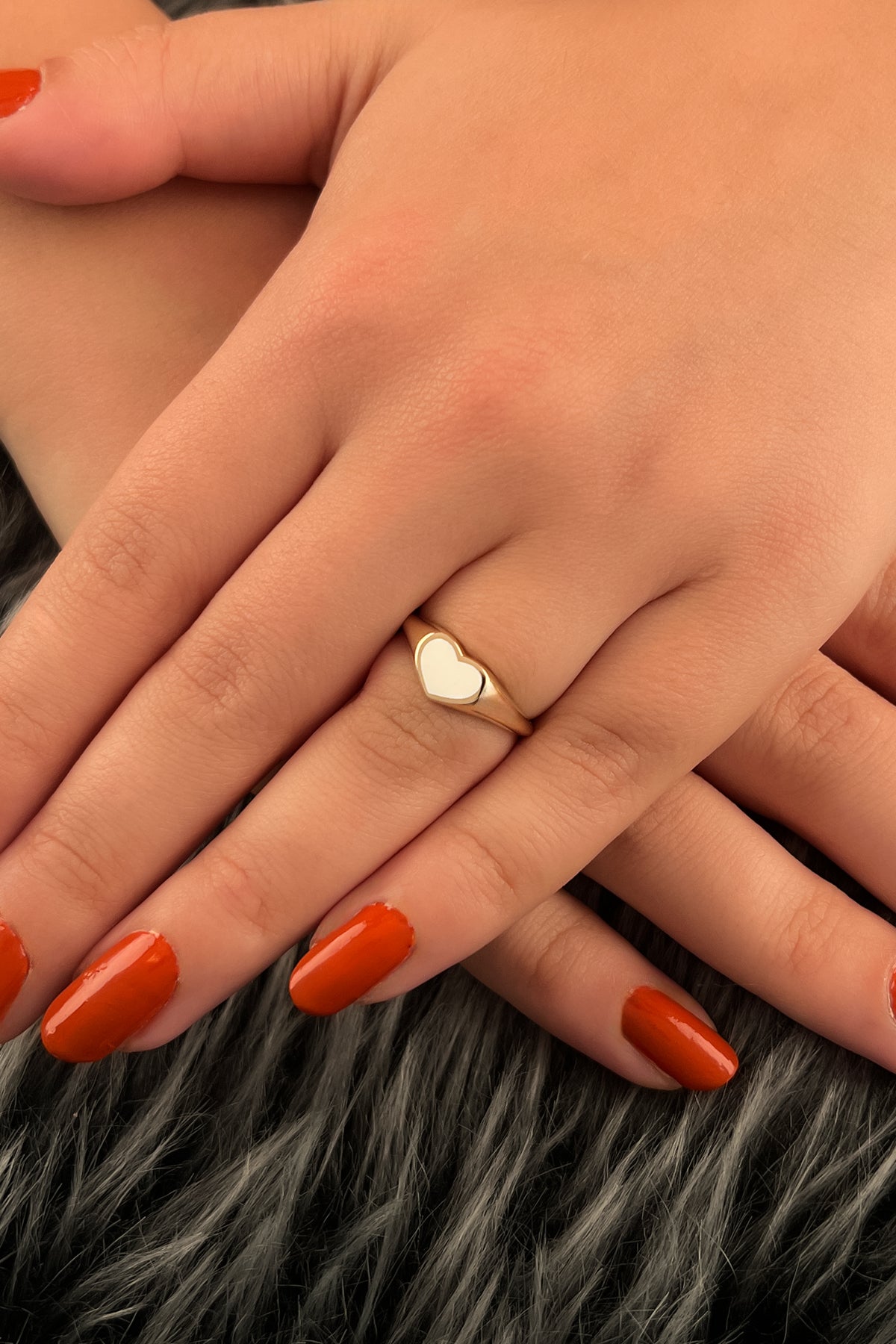 14K Gold White Enamel Heart Shaped Ring