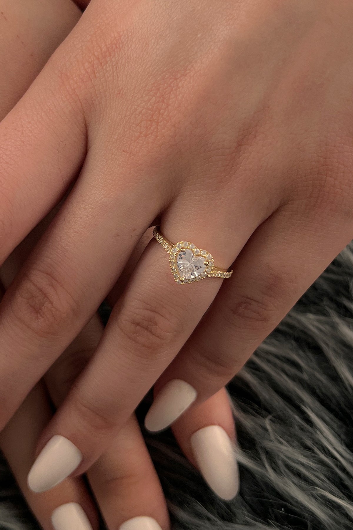 14K Gold White Heart Shaped Stone Ring