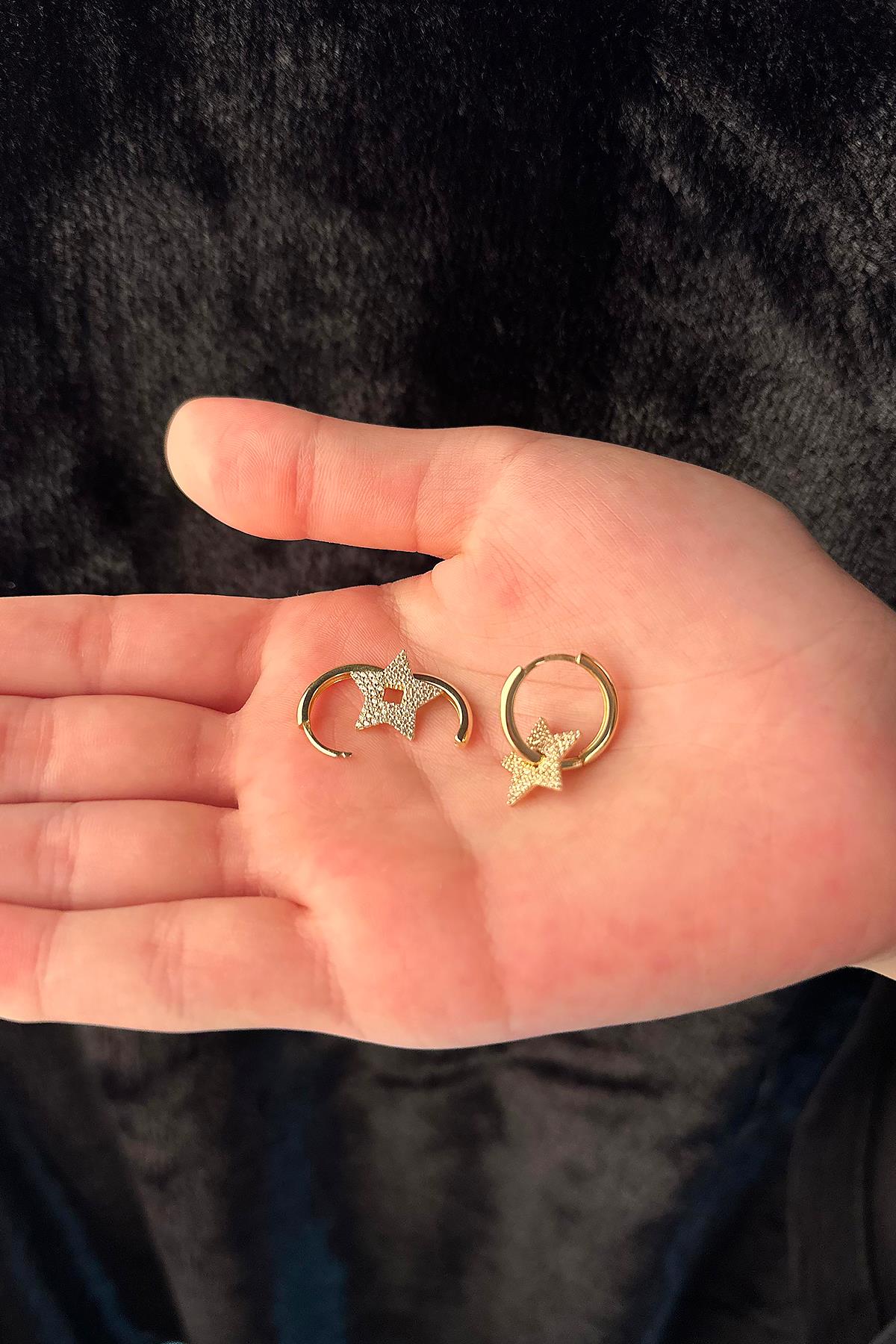 14K Gold White Stone Star Huggie Earrings