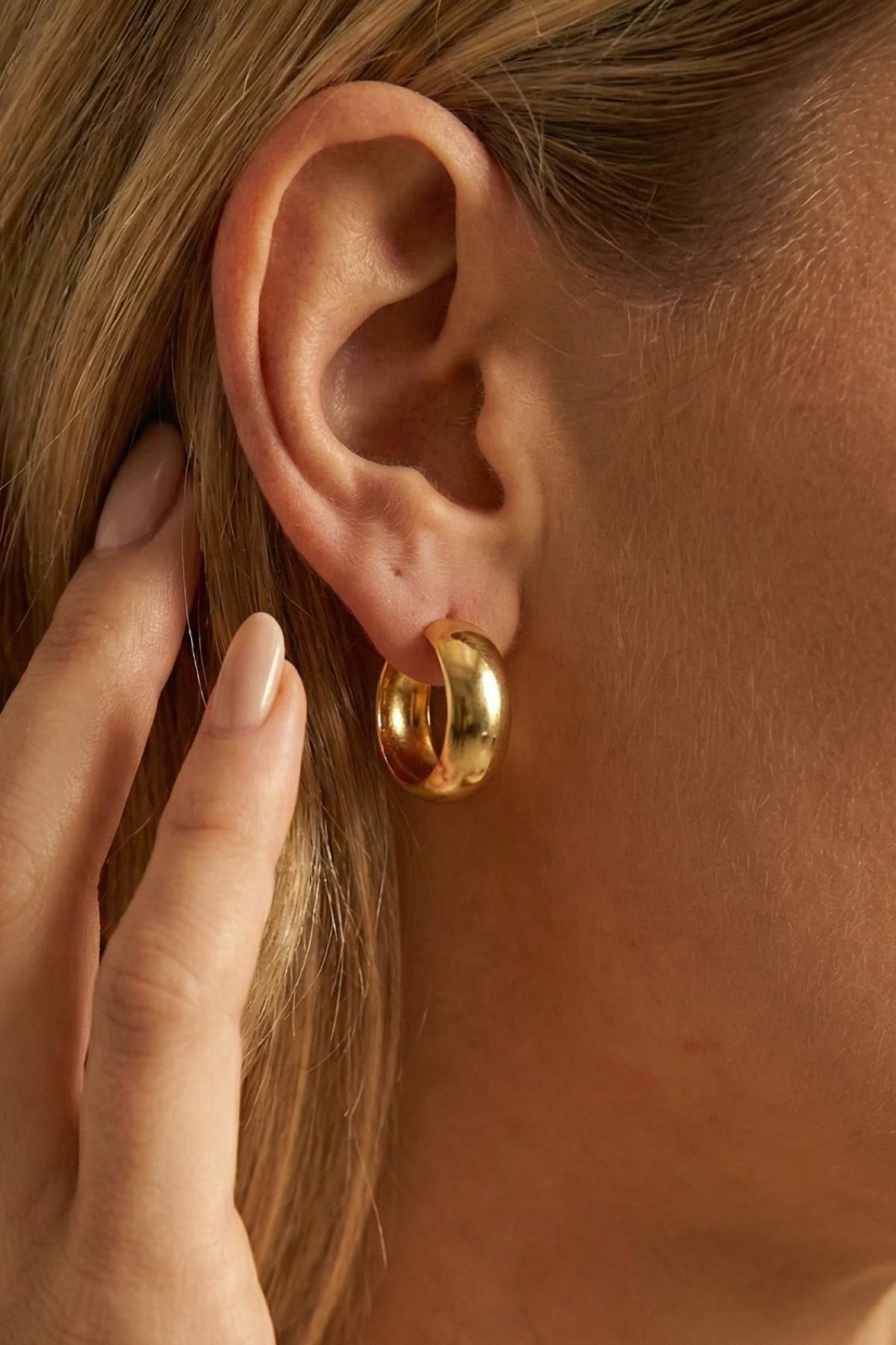 14K Gold Wide Hoop Earrings