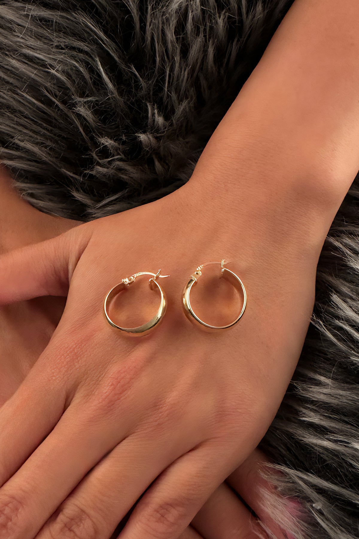 14K Gold Wide Hoop Earrings 7