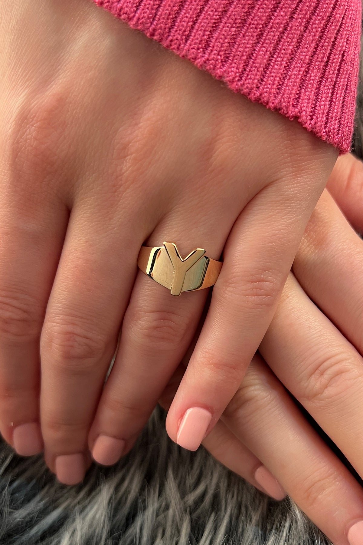 14k Gold Y Initial Ring