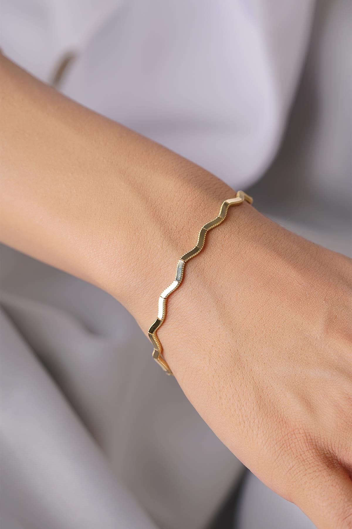 14K Gold Zigzag Ajda Bracelet