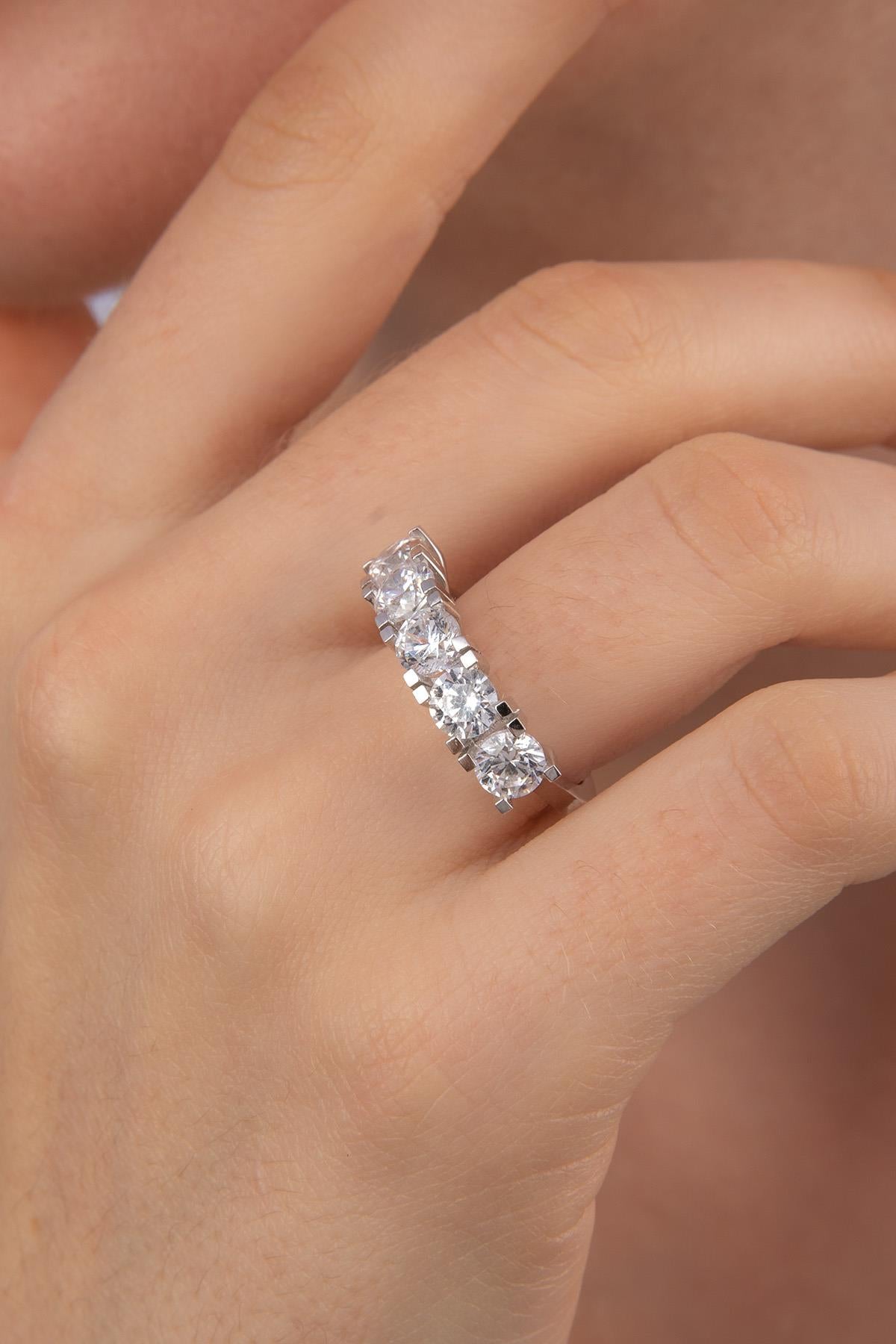 14K White Gold 5 Stone Ring 8