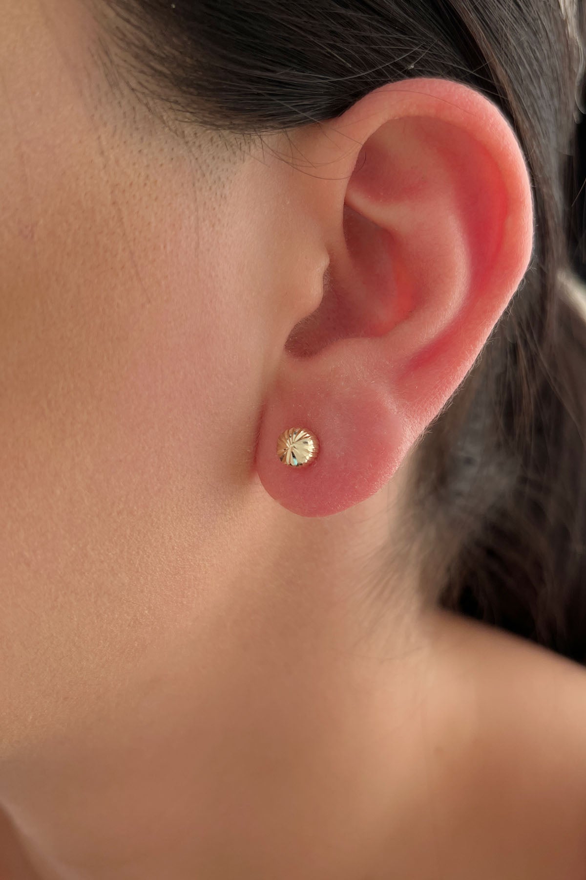 14K Yellow Gold Patterned Medium Ball Stud Earrings