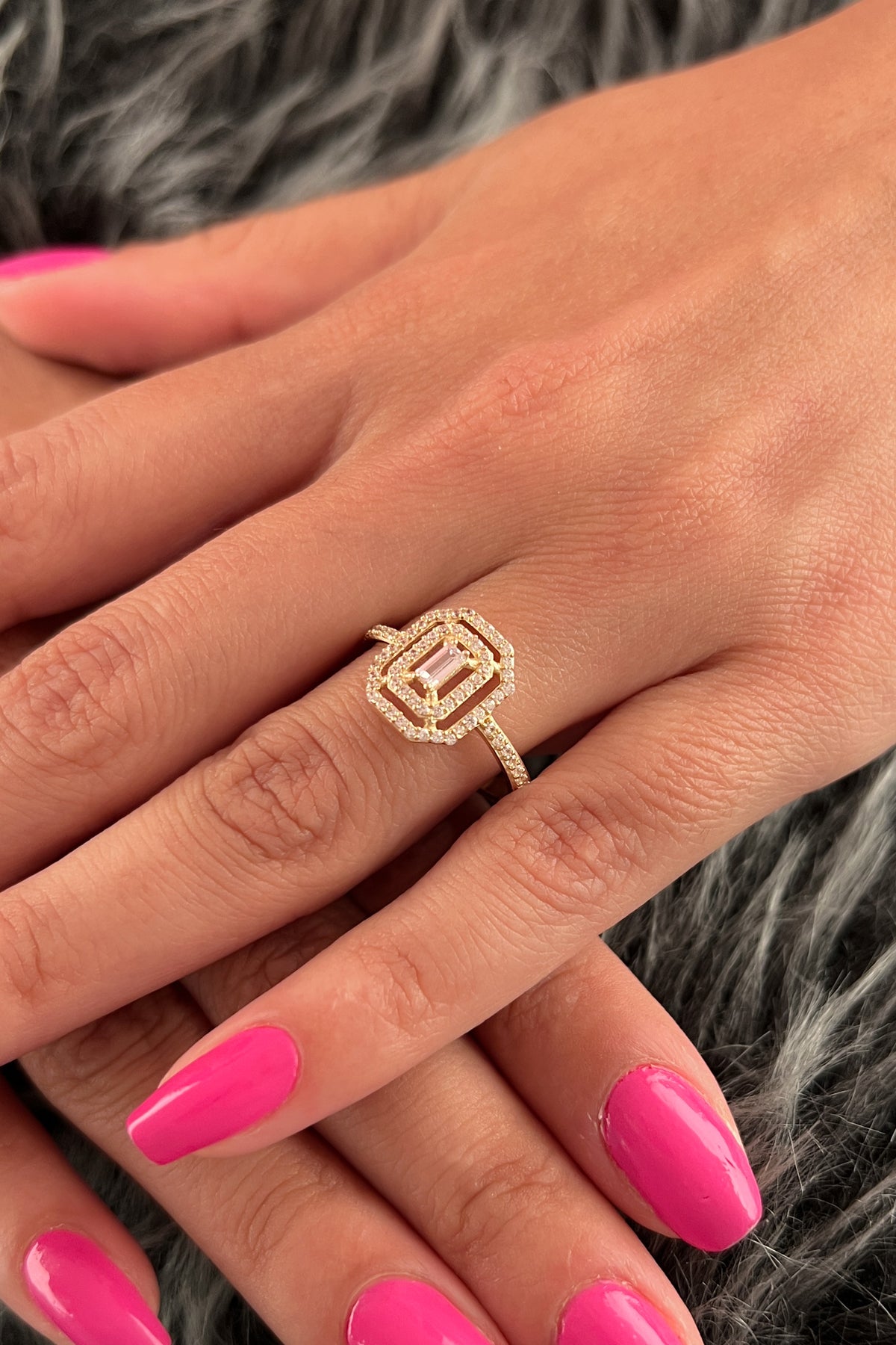 14K Yellow Gold Strip Baguette Ring