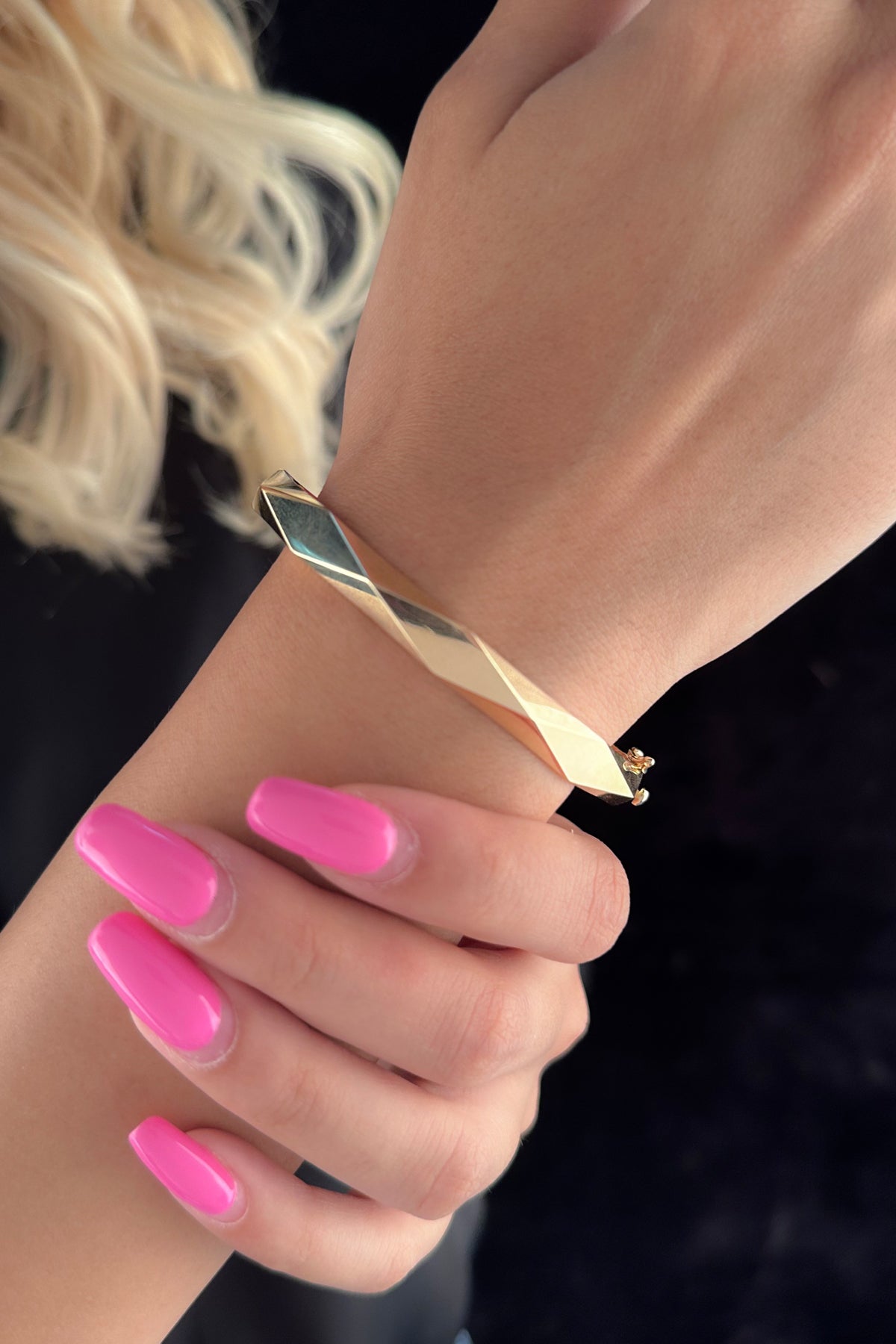 14K Gold Faceted Bangle