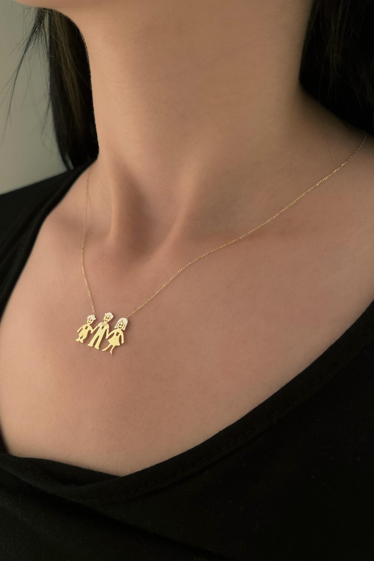 14K Gold Mom Dad And Boy Necklace