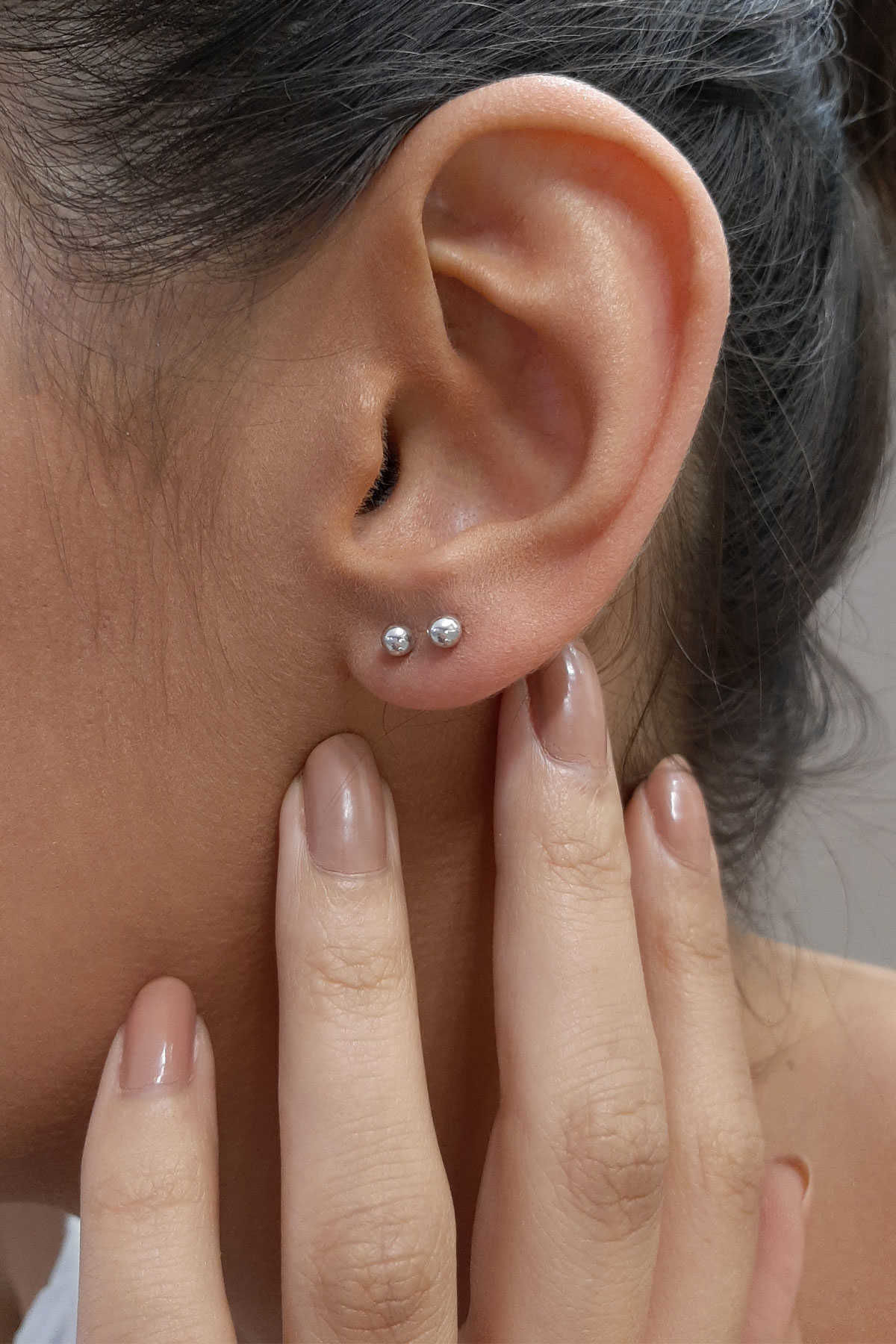 14K Gold Ball Stud Earrings 0.157 inch