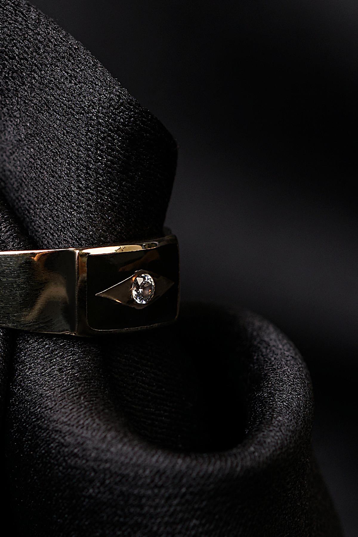 Men's 14K Gold Black Enamel Signet Ring