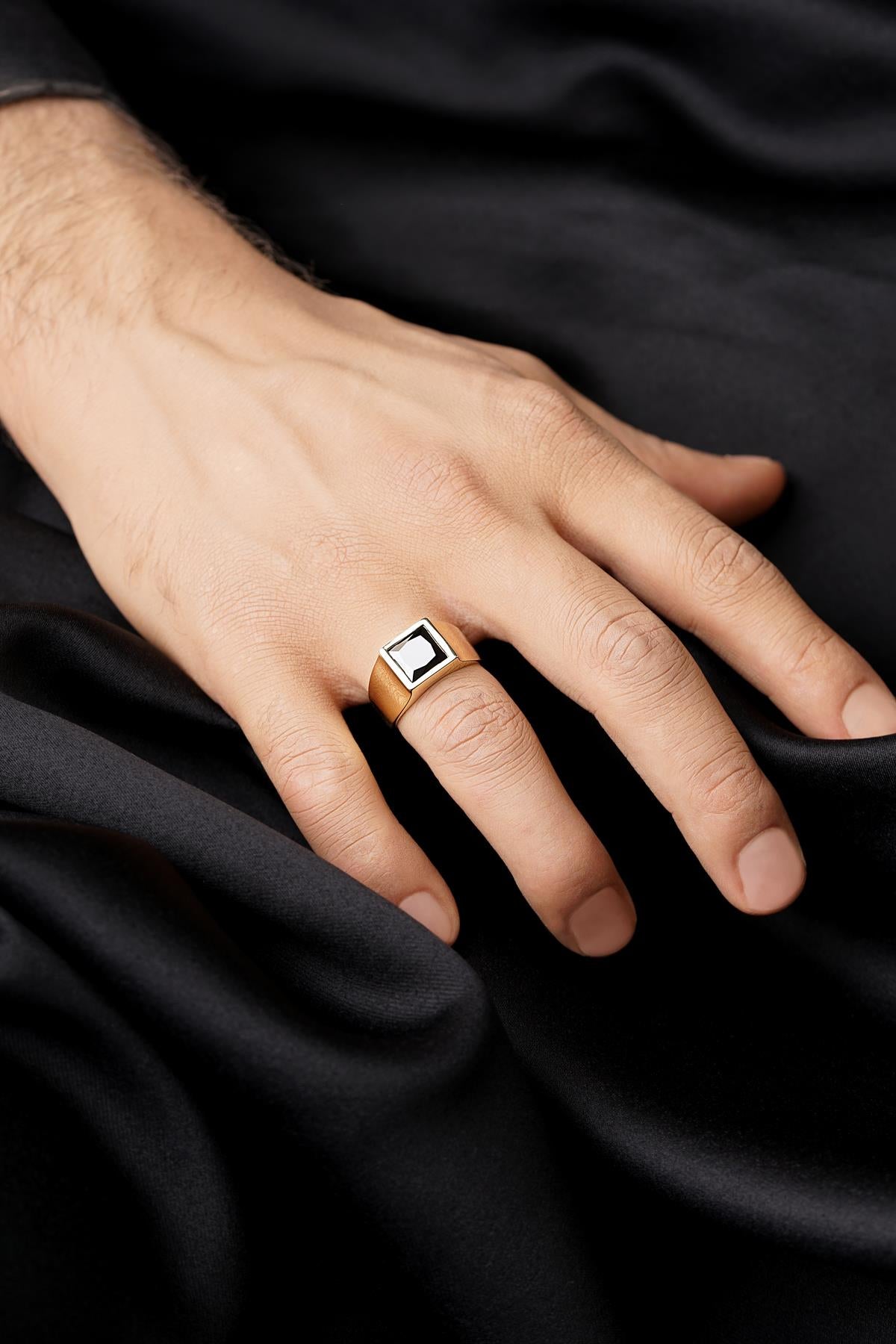 Men's 14K Solid Gold Black Onyx Signet Ring