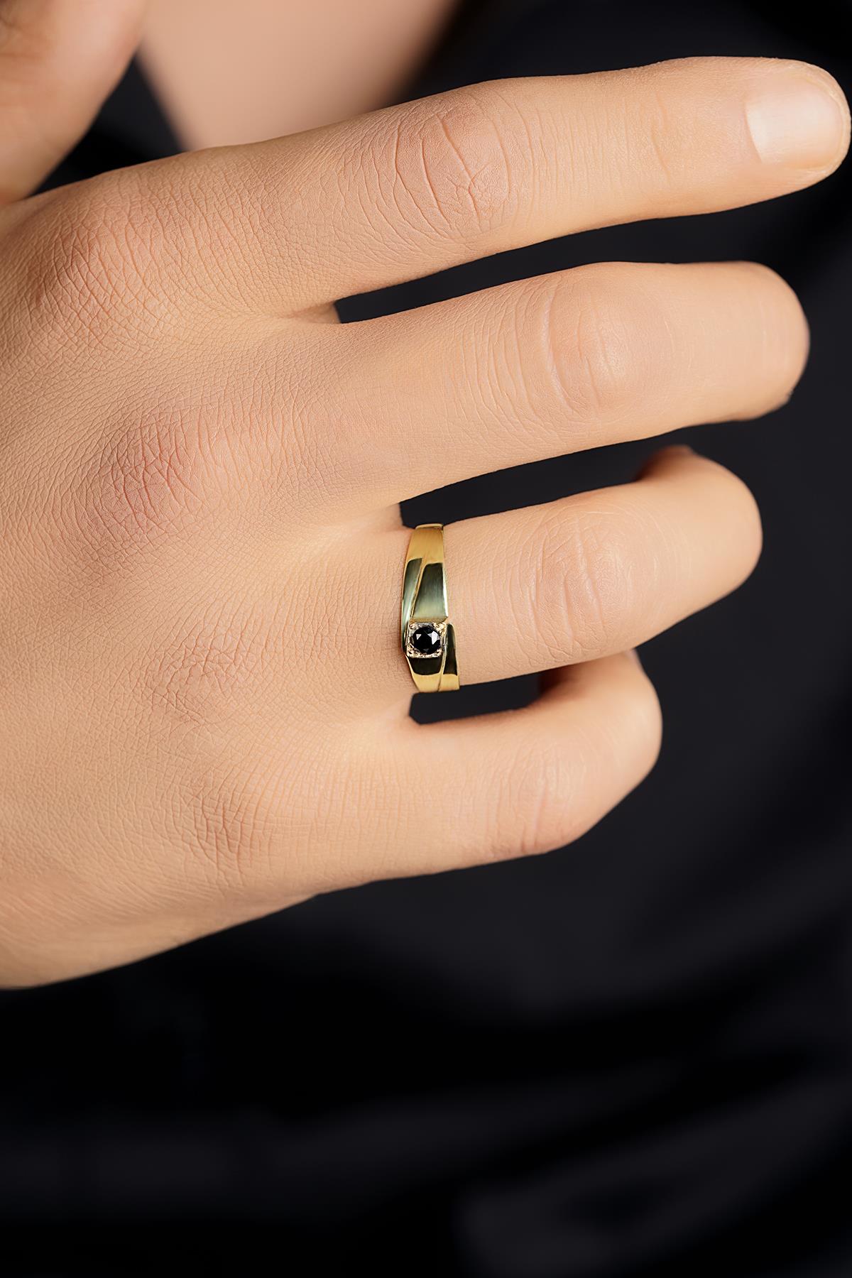Men's 14K Gold Black Onyx Signet Ring