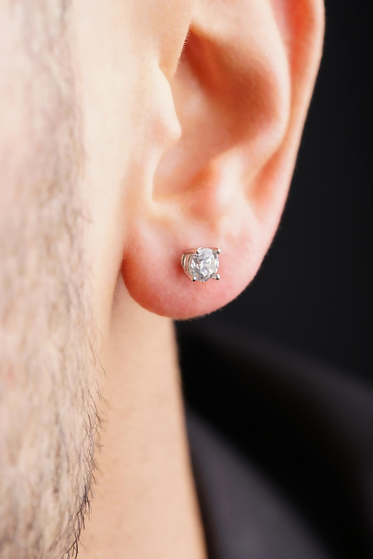 Men's 14K Solid Gold Solitaire Stud Earrings