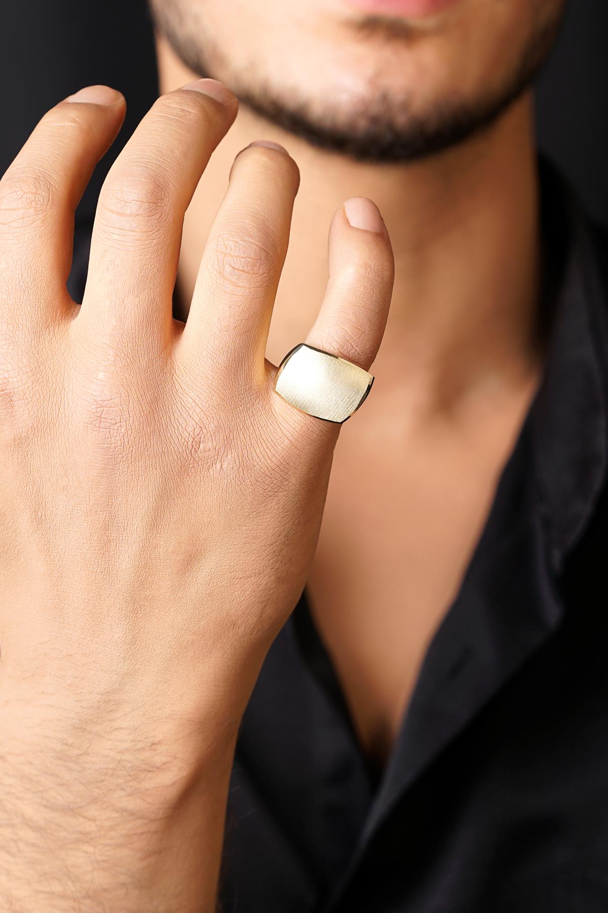 Men's 14K Solid Gold Vita Signet Band
