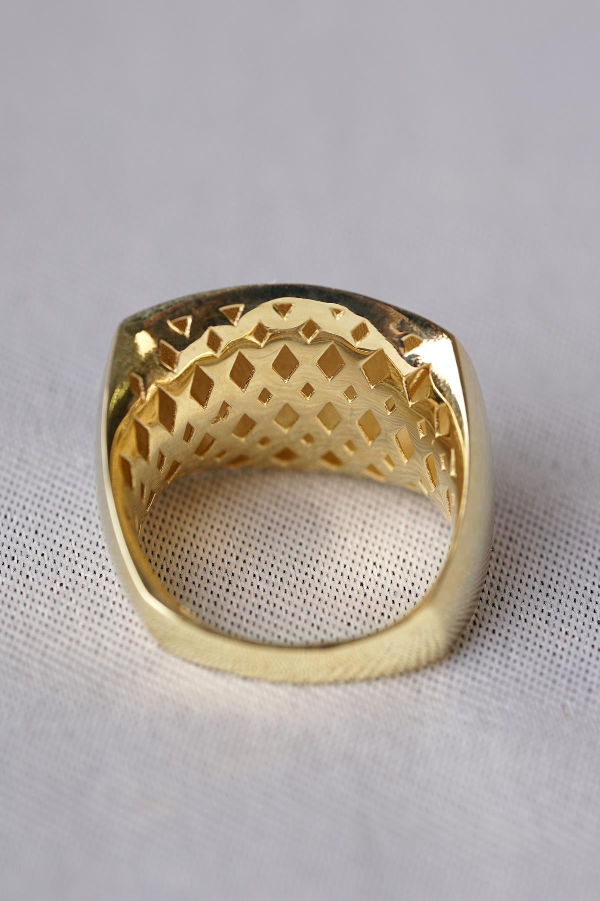 Men's 14K Solid Gold Vita Signet Band