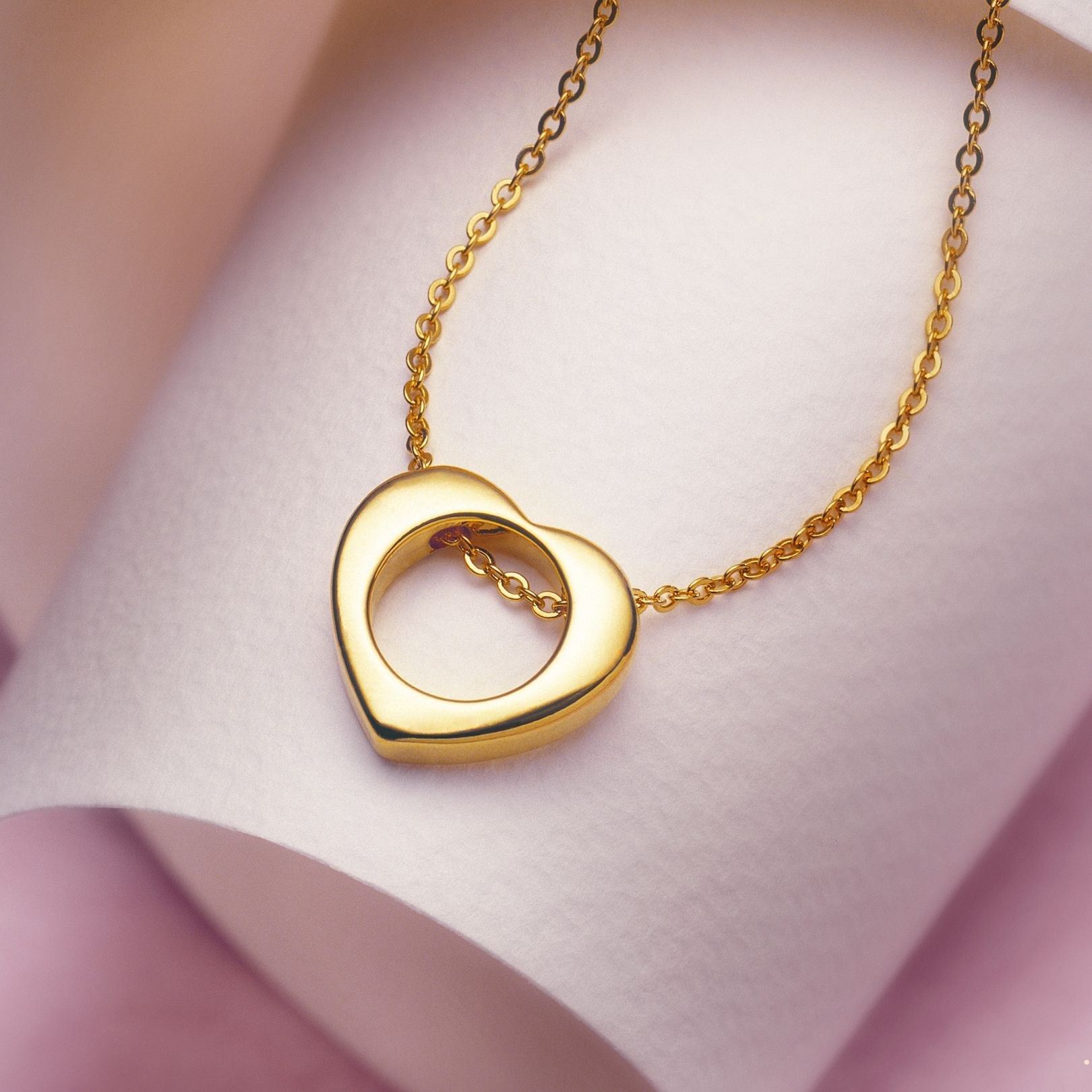 Mother’s Day Jewelry Gifts That Say ‘I Love You’