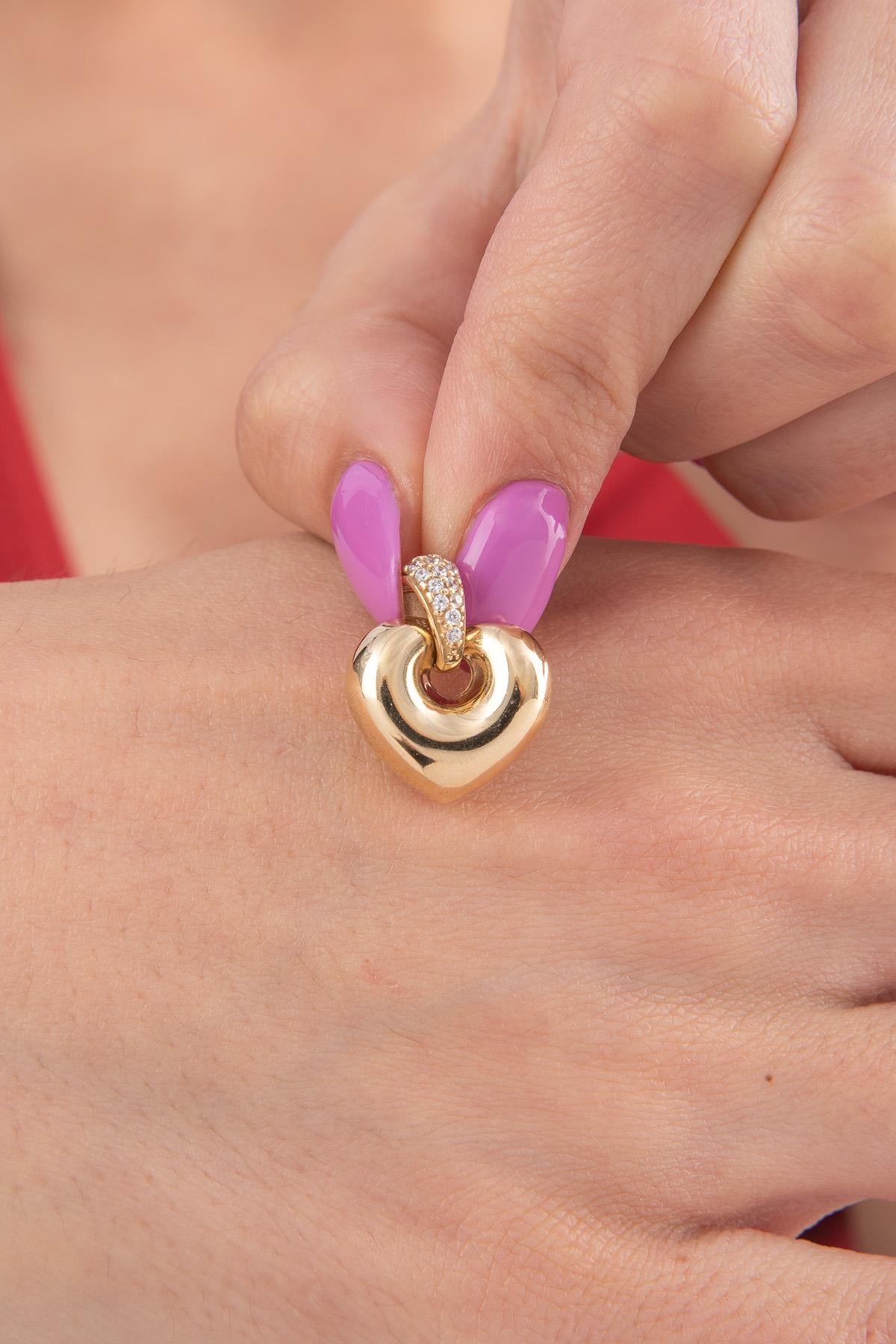 14K Alluring Heart Pendant