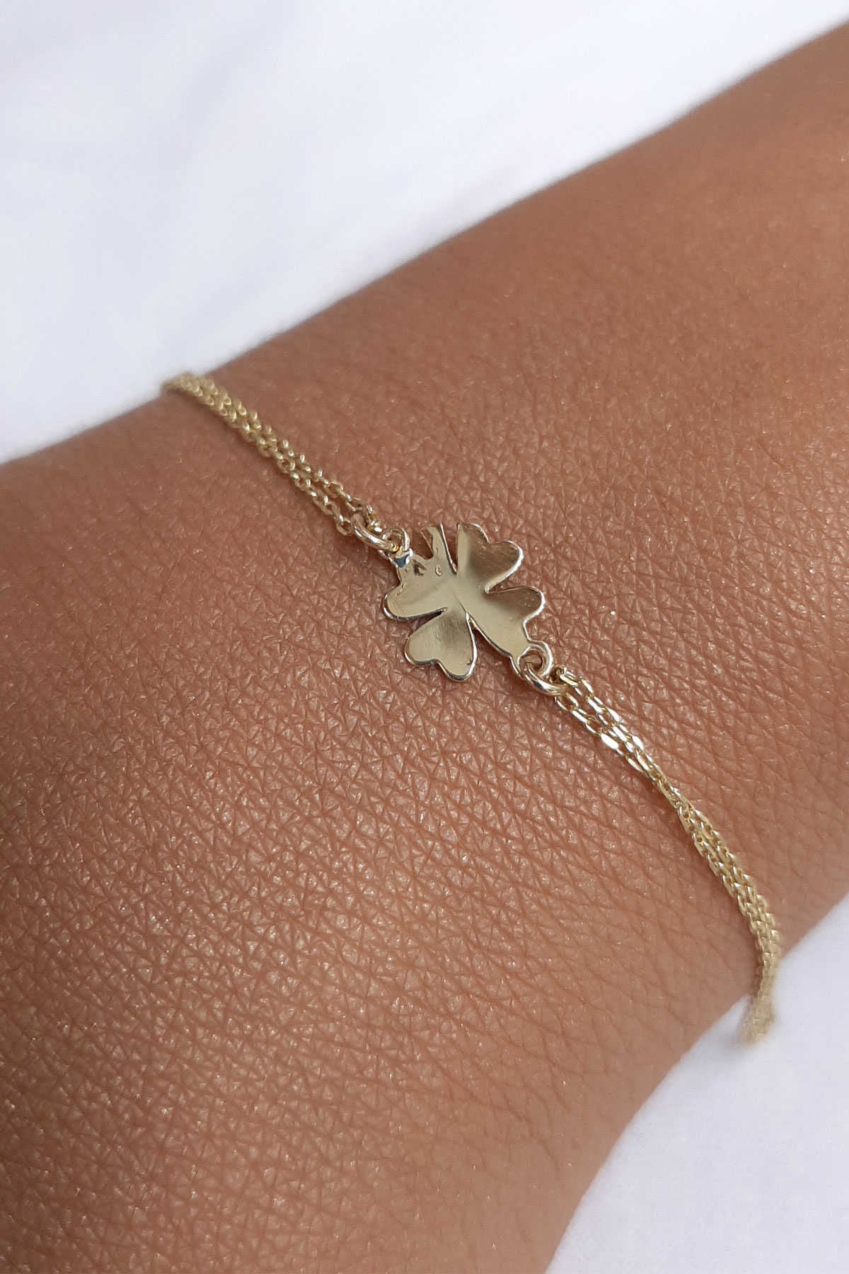 14K Gold 4 Leaf Clover Shaped Bracelet