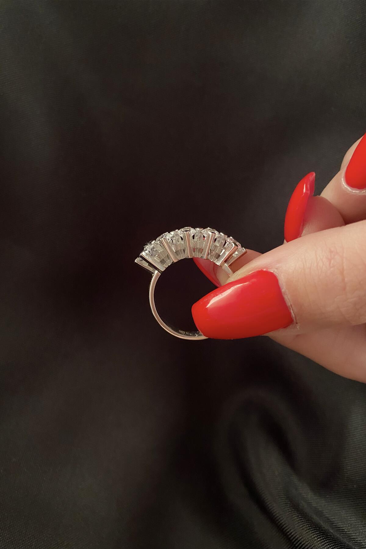 14K Gold 5 Stone Ring 10