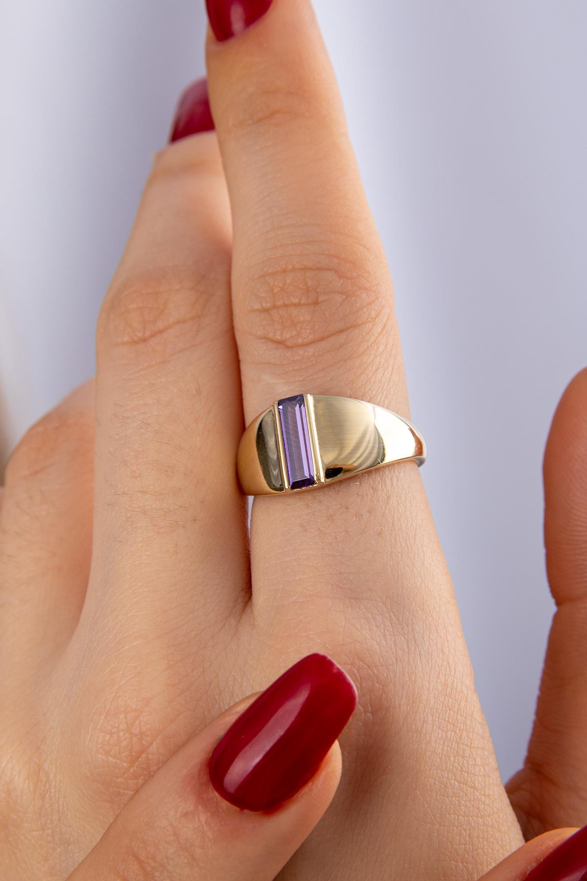 14K Gold Amethyst Bar Ring