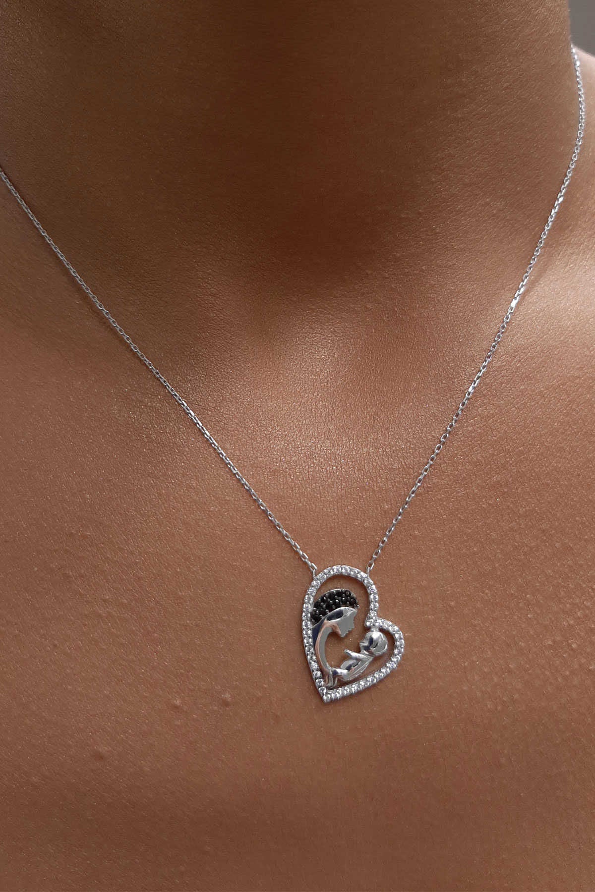 14K Gold Baby Mother Shape Necklace