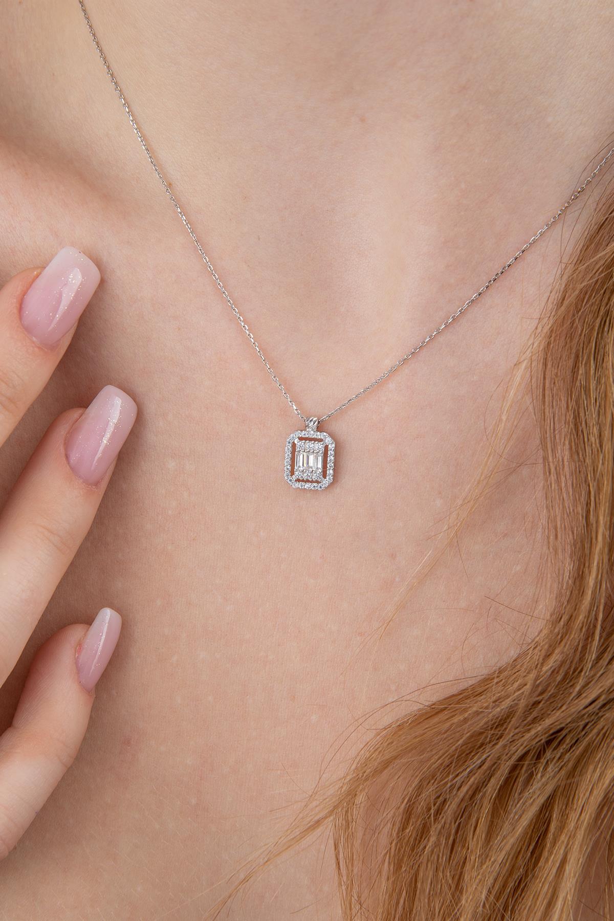 14K Gold Baguette Necklace