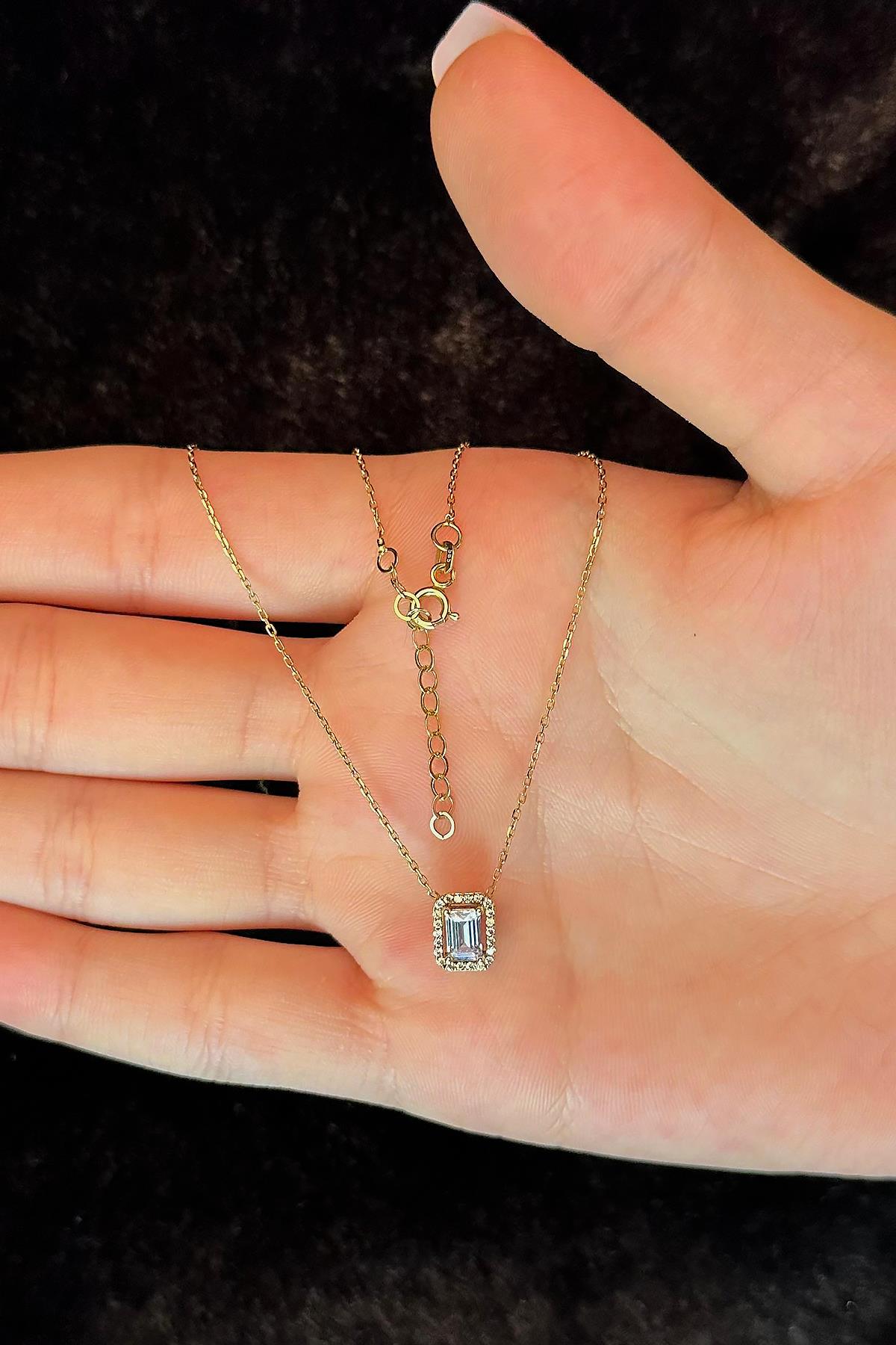 14K Gold Baguette Necklace