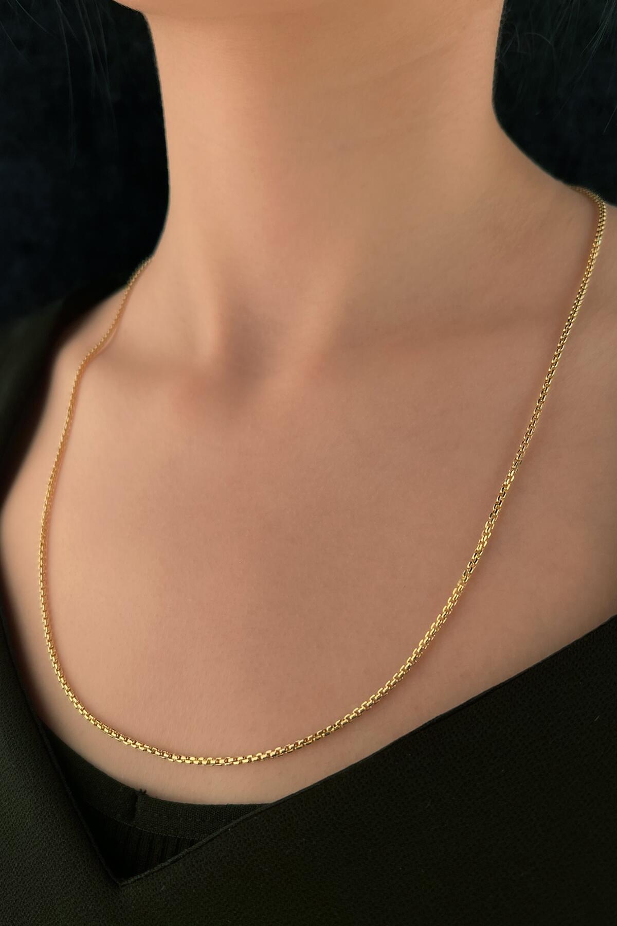 14K Gold Box Chain